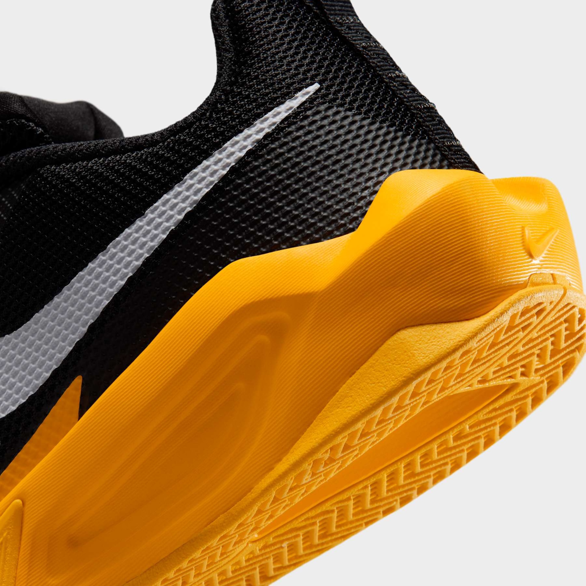 Tênis Nike S.T Dynamite Infantil - Foto 8