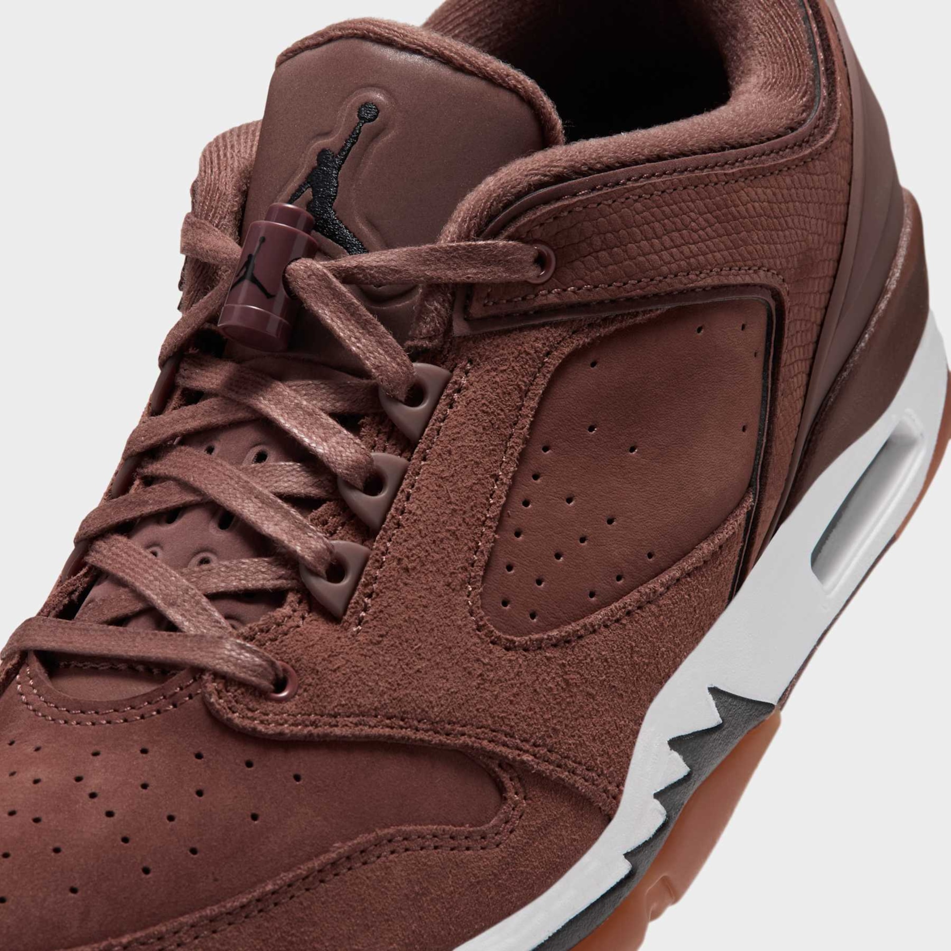 Tênis Jordan Sixty Plus Low Masculino - Foto 7