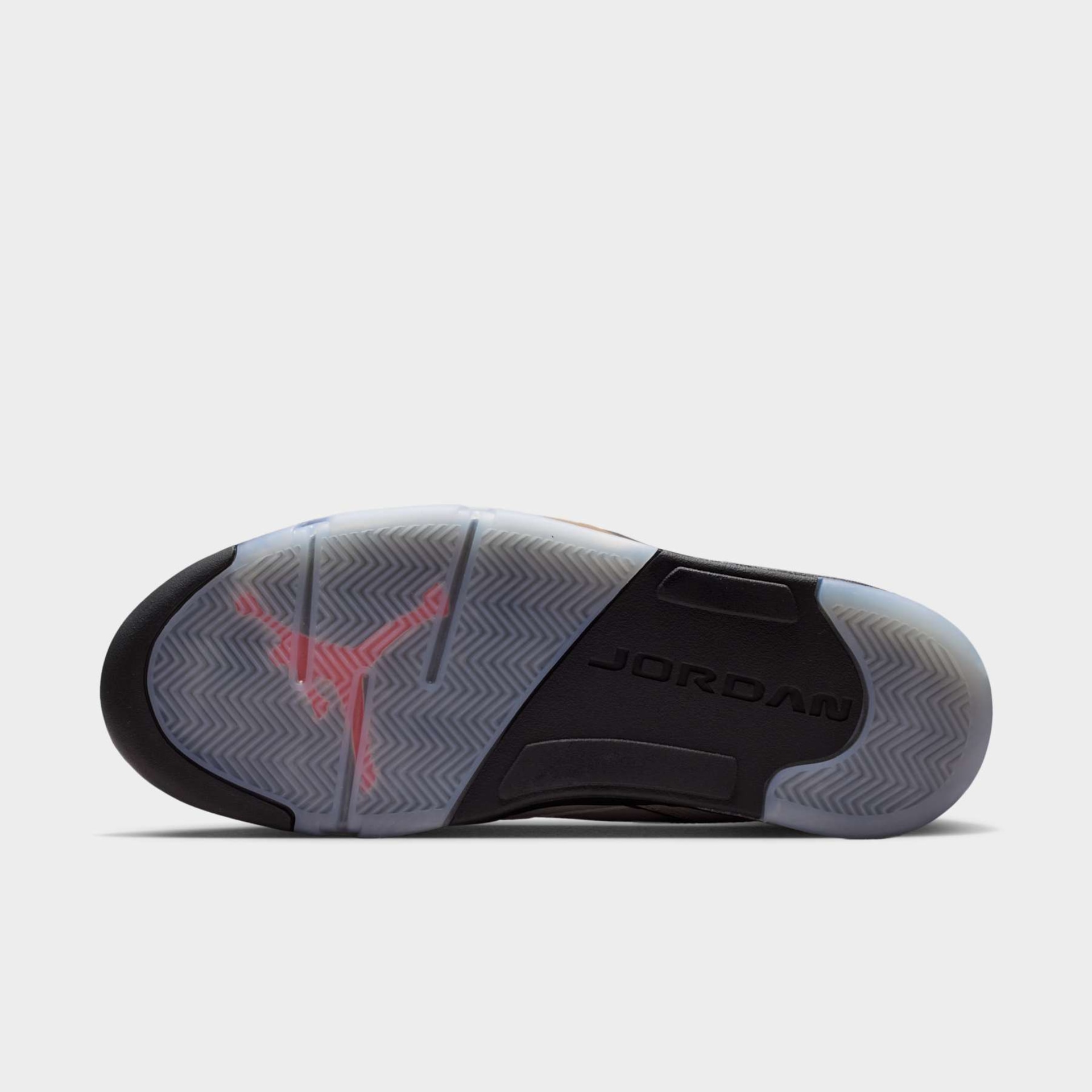 Tênis Jordan Sixty Plus Low Masculino - Foto 2