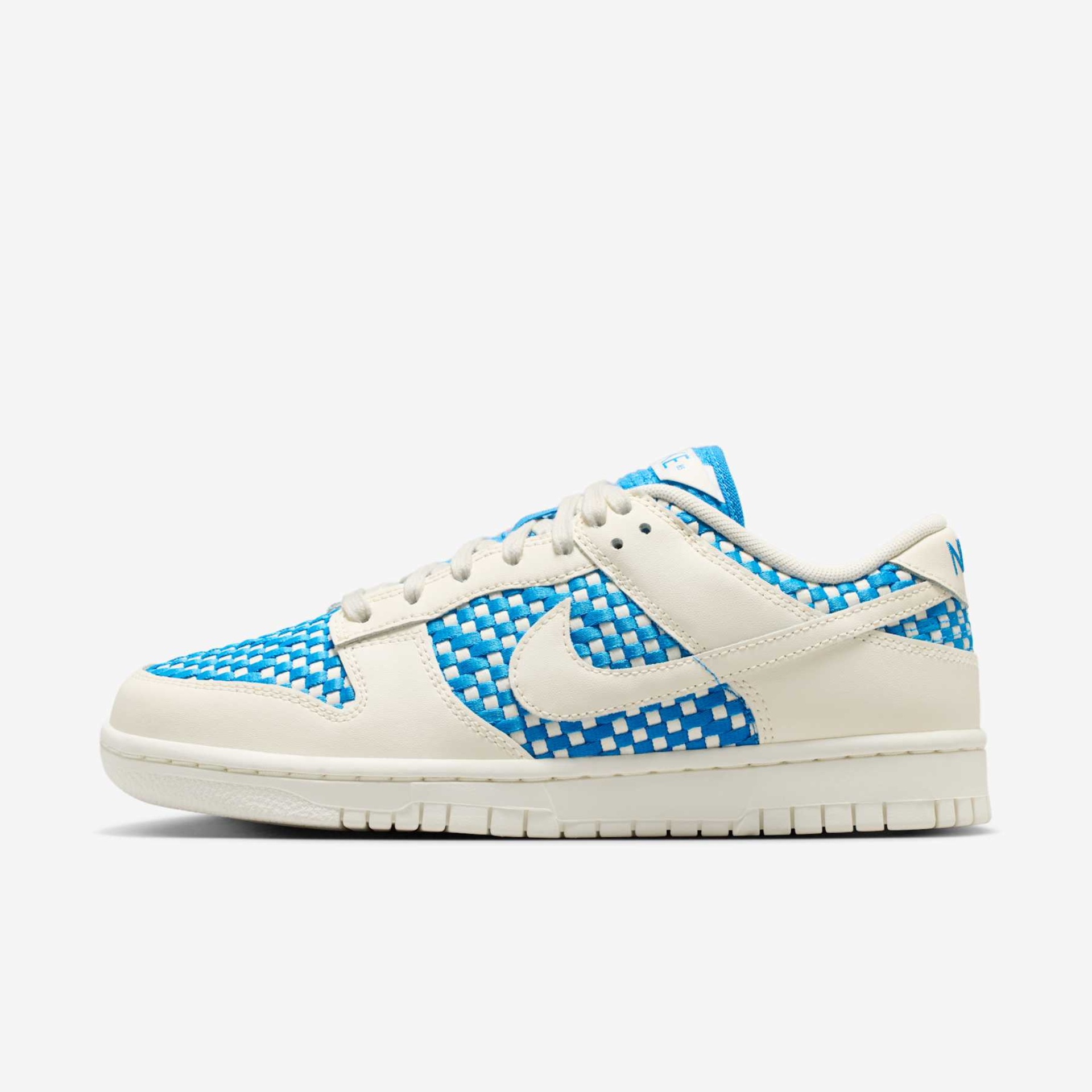 Tênis Nike Dunk Low Woven Feminino - Foto 1
