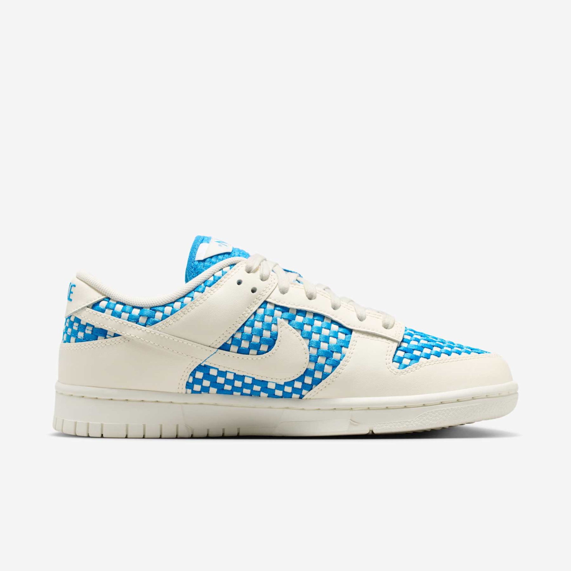 Tênis Nike Dunk Low Woven Feminino - Foto 3