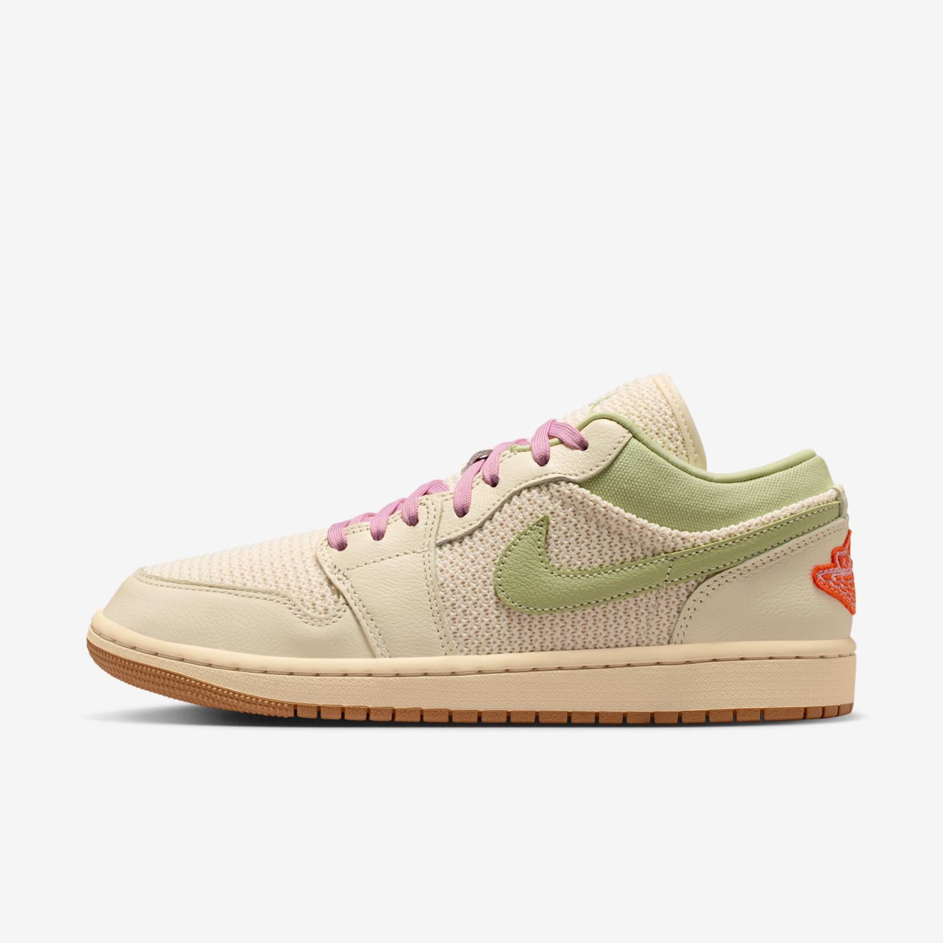 Imagem principal de  Women's Air Jordan 1 Low SE