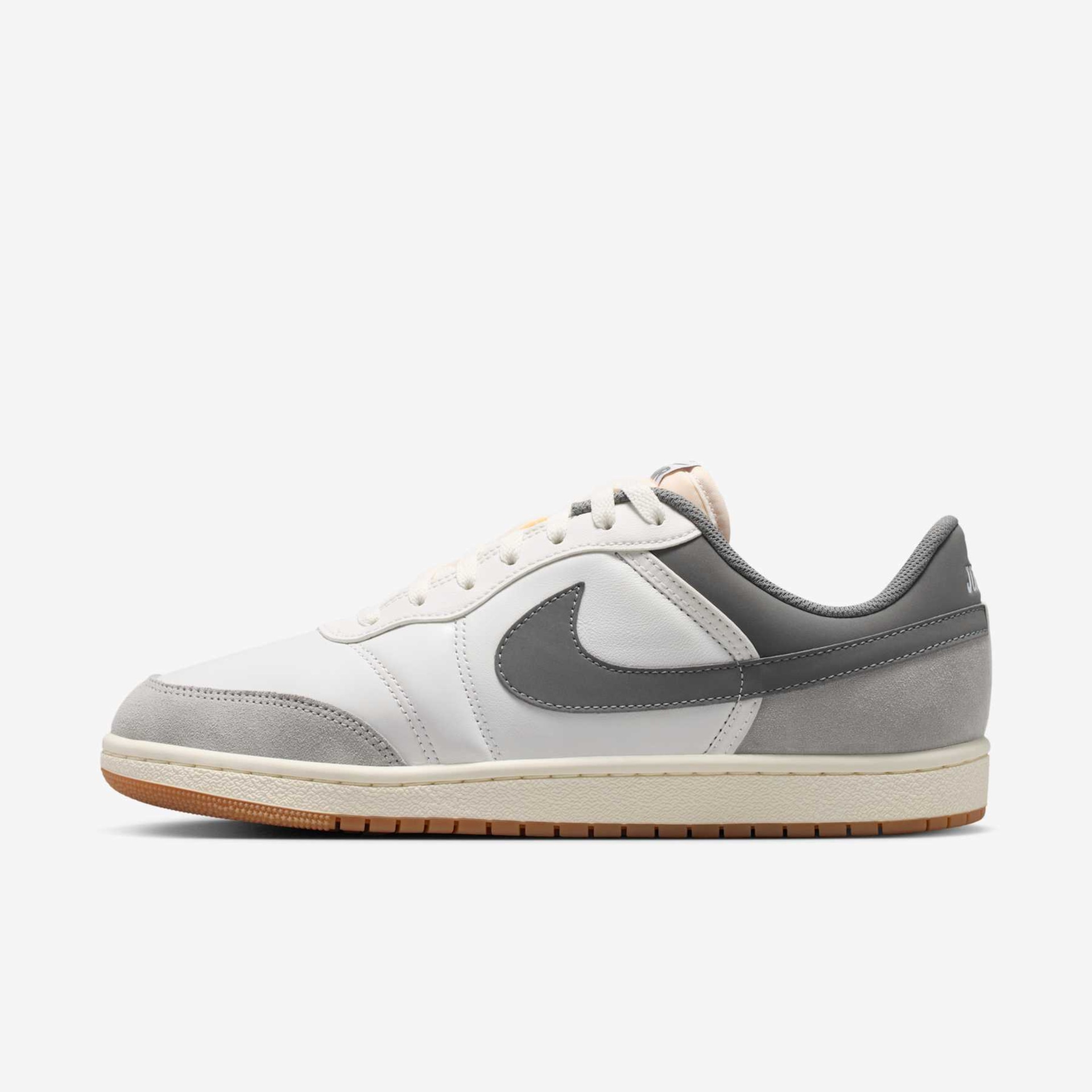 Imagem principal de Tênis Air Jordan Skyline Low LE Masculino