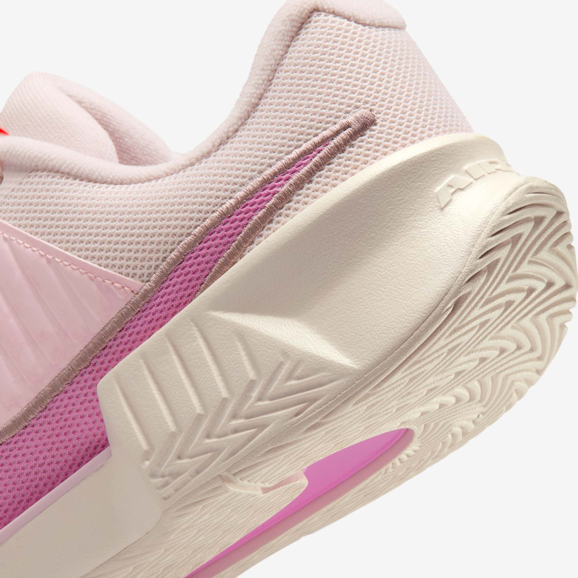 Tênis Nike Zoom GP Challenge Pro HC Premium Feminino - Foto 8
