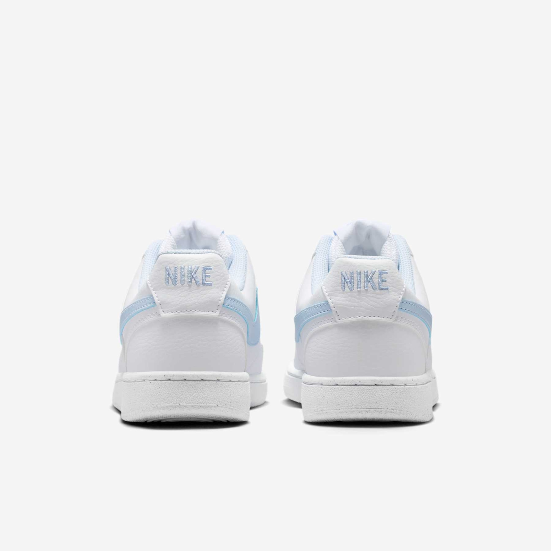 Tênis Nike Court Vision Low Feminino - Foto 6