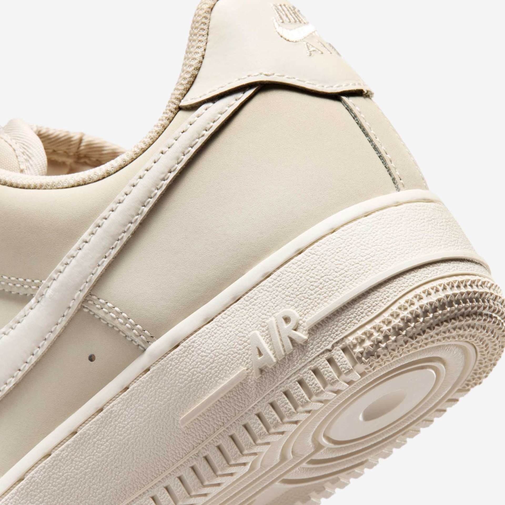 Tênis Nike Air Force 1 Retro Premium Feminino - Foto 8