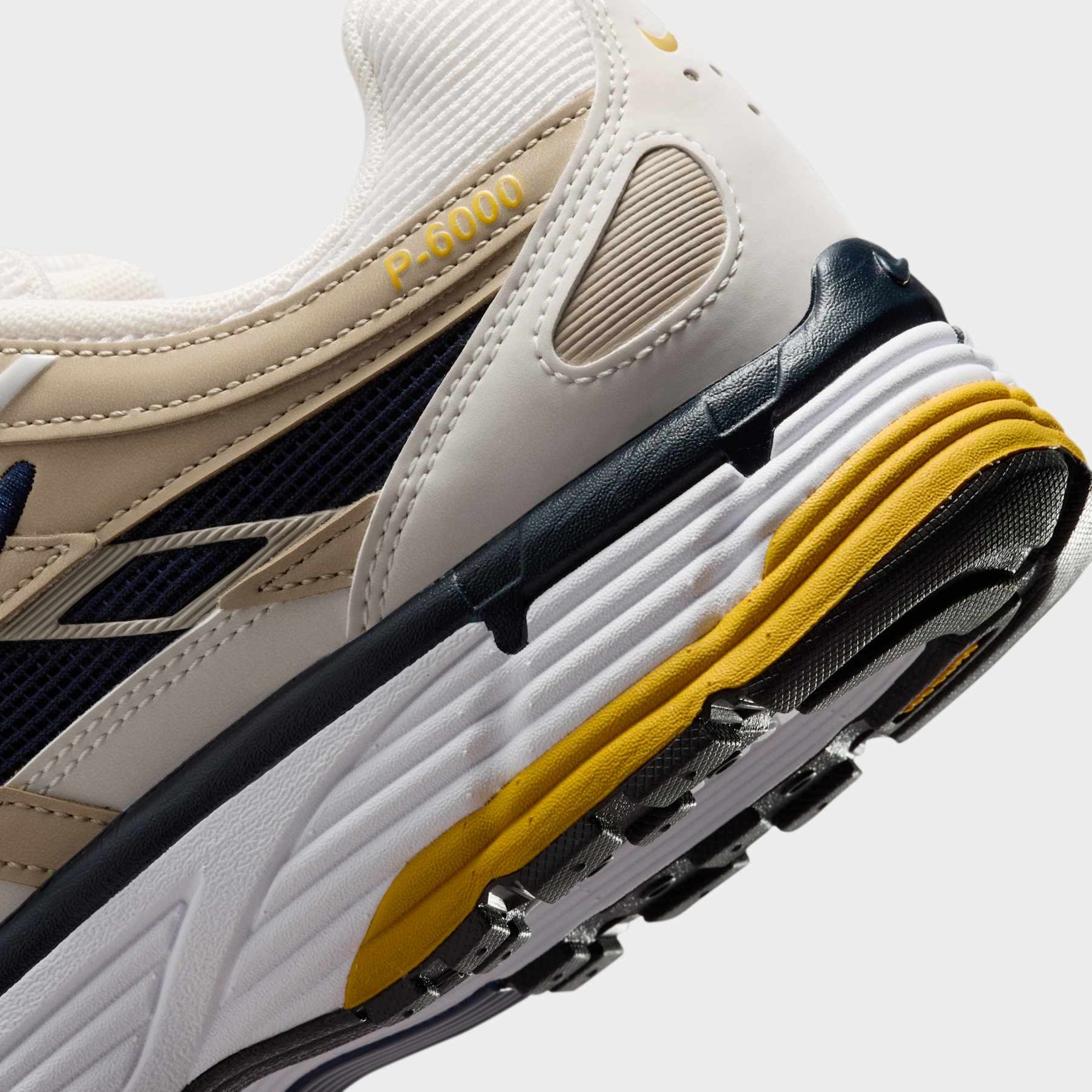 Tênis Nike P-6000 ESS+ Masculino - Foto 8