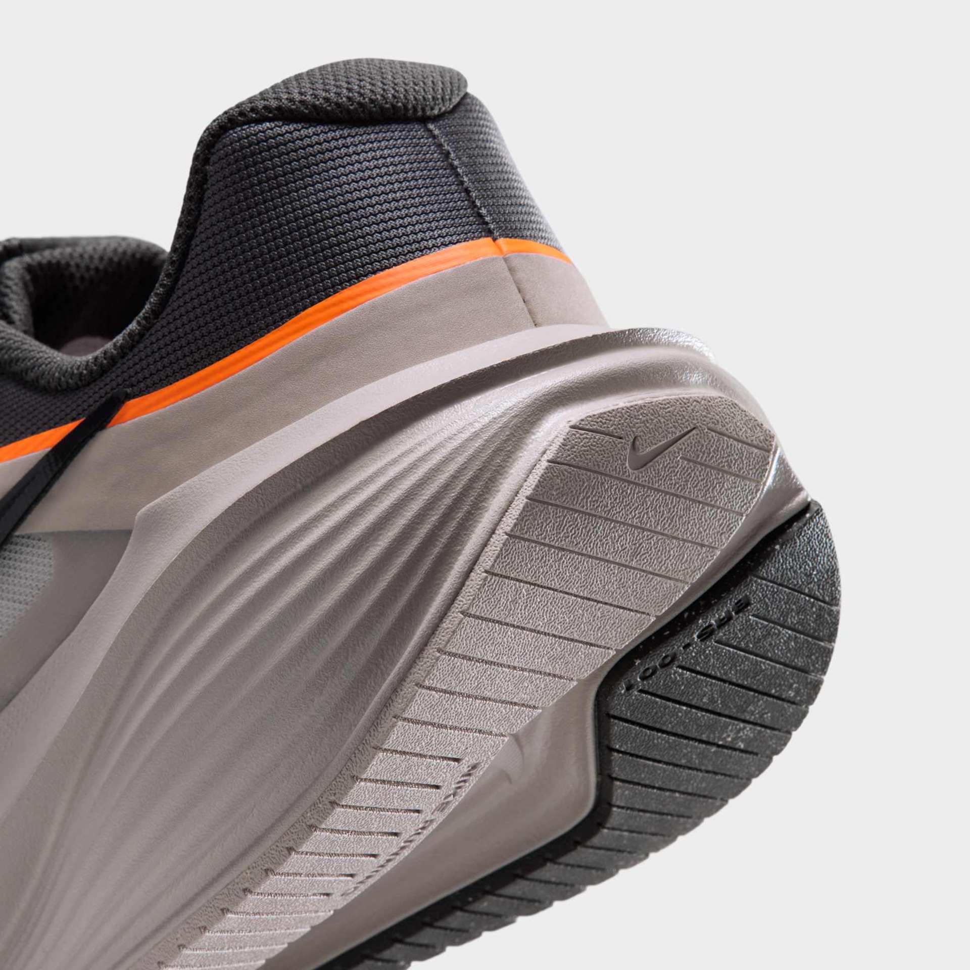 Tênis Nike Downshifter 14 Masculino - Foto 8