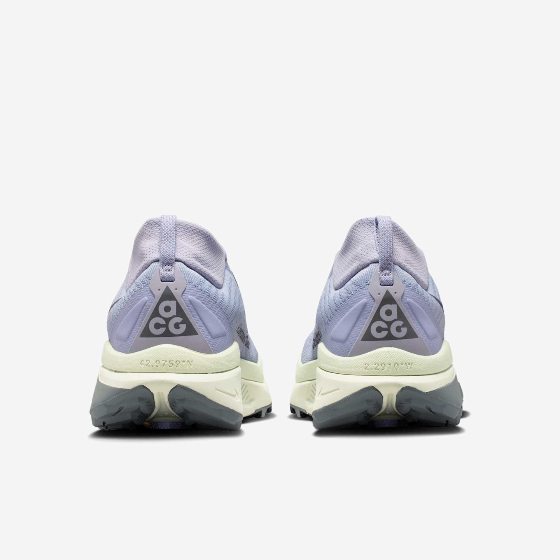 Tênis Nike ACG Zegama Trail Feminino - Foto 6