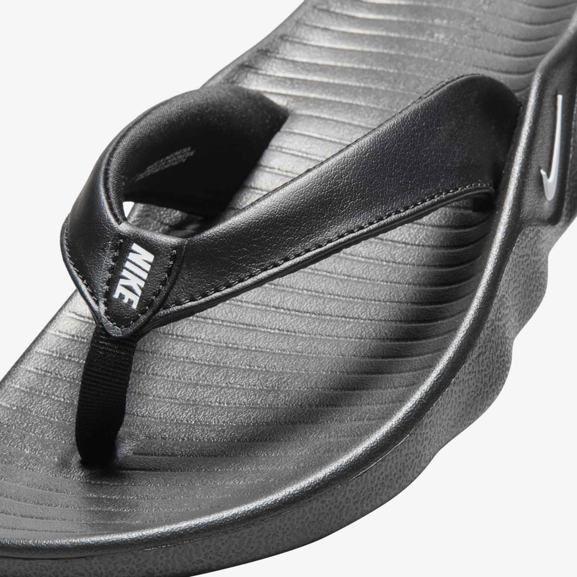 Chinelo Nike Marina Feminino - Foto 6