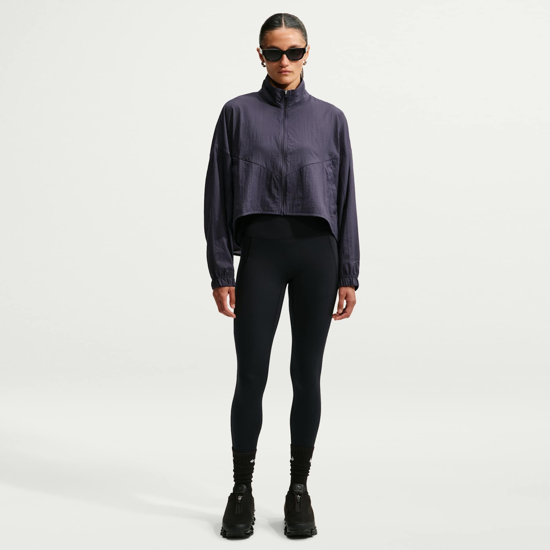 Jaqueta Nike Sportswear Ripstop Feminina - Foto 4