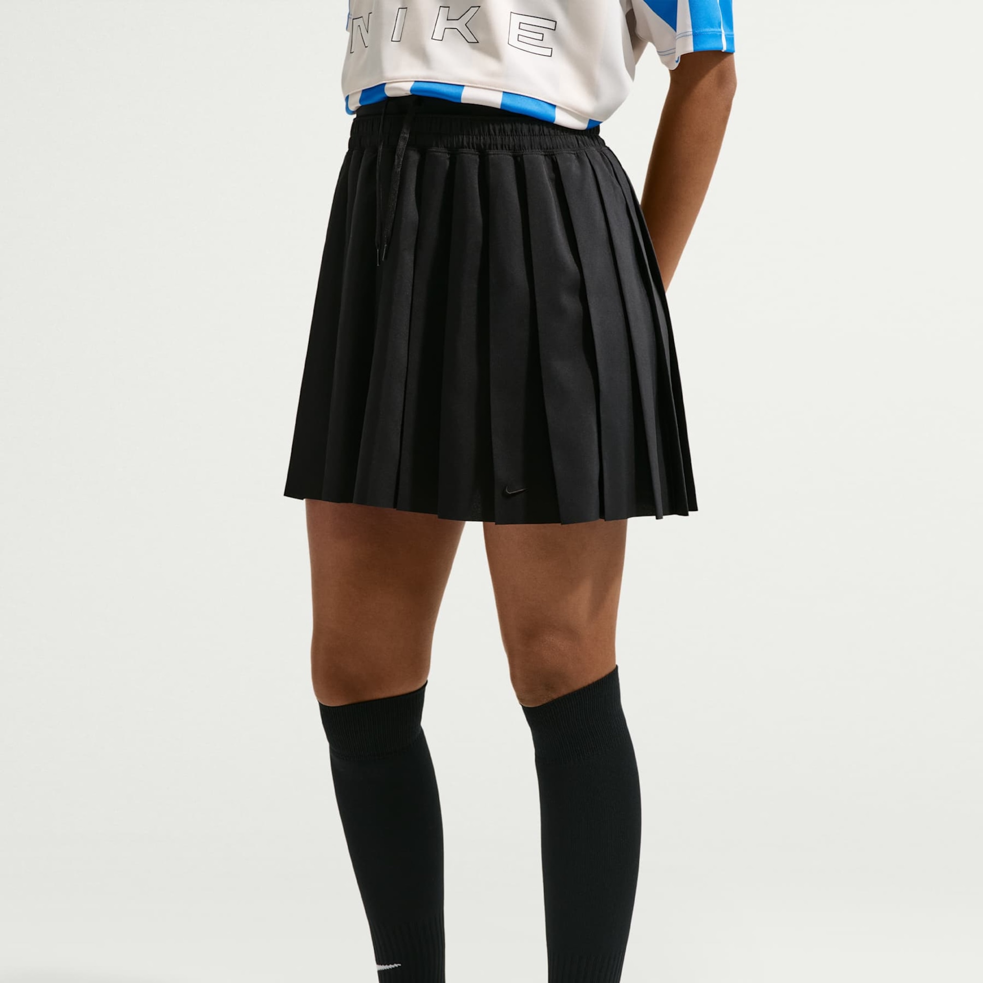 Saia Nike Sportswear Knife Pleat Feminina - Foto 2