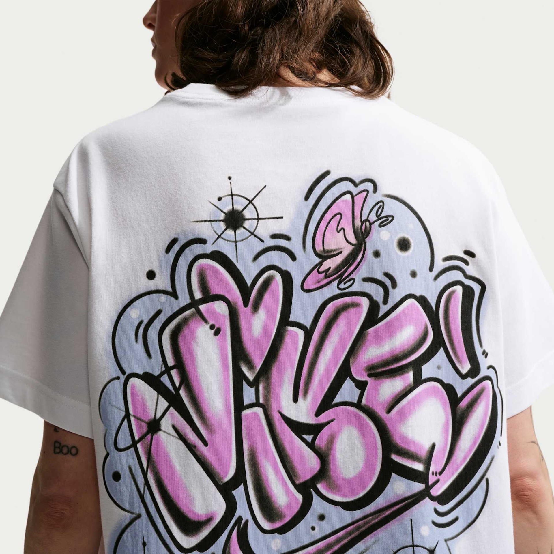 Camiseta Nike Sportswear Classic Airbrush Feminina - Foto 2