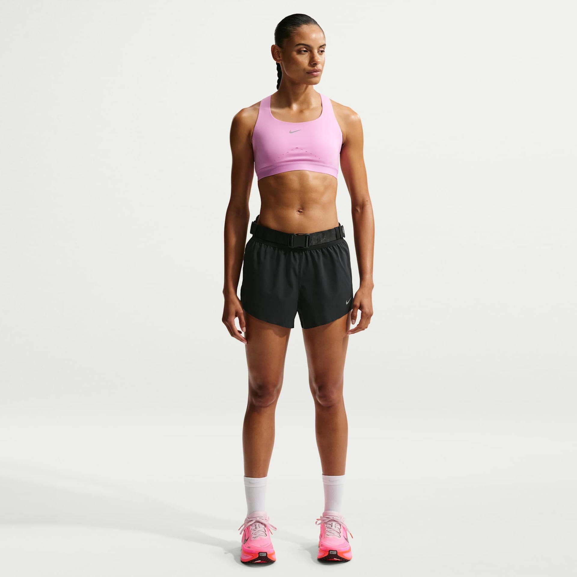 Shorts Nike Swift Feminino - Foto 1