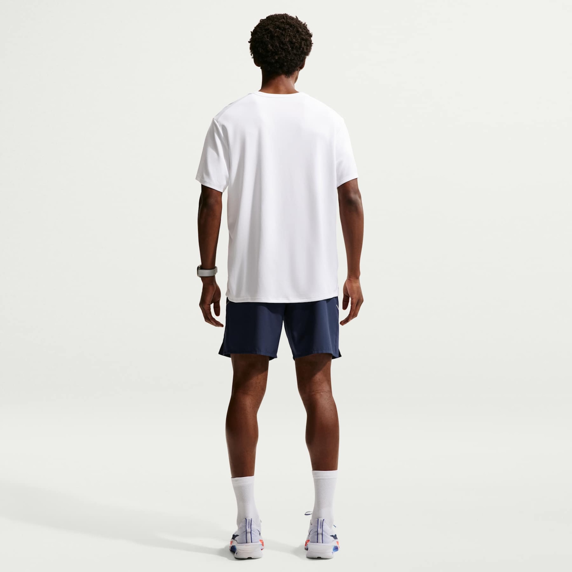 Shorts Dri-FIT Nike Miler Masculino - Foto 5
