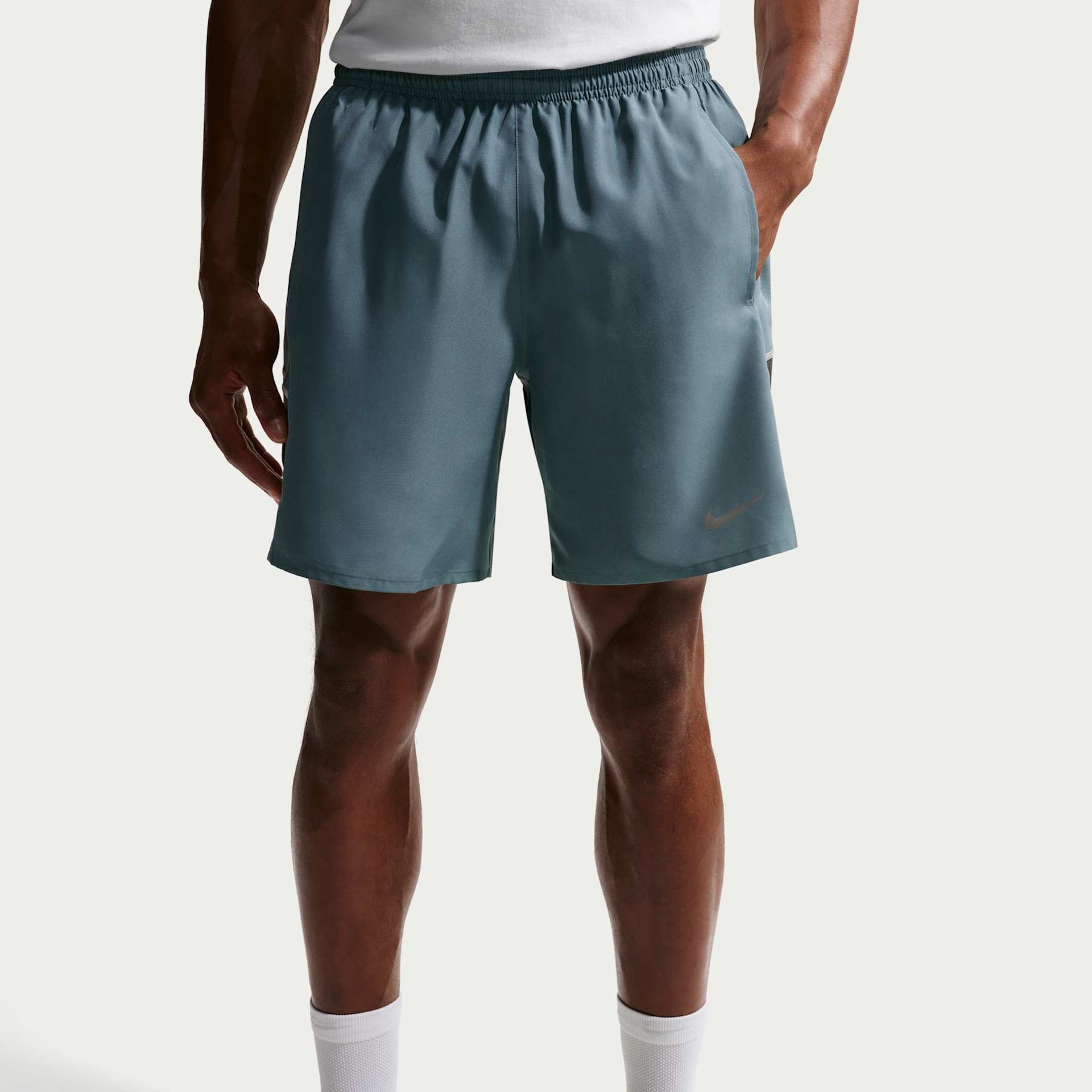 Shorts Dri-FIT Nike Miler Masculino - Foto 2