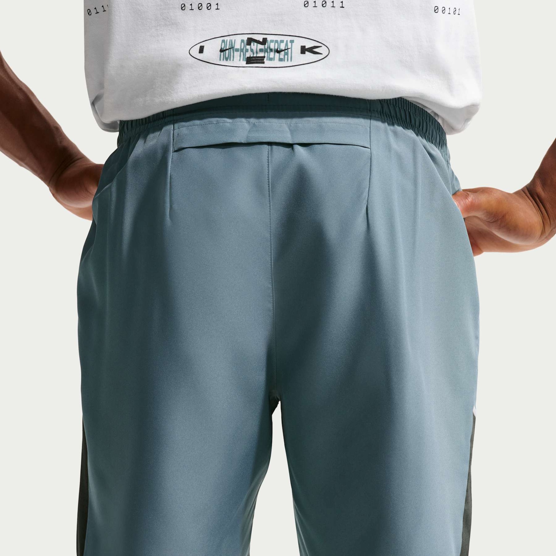 Shorts Dri-FIT Nike Miler Masculino - Foto 3