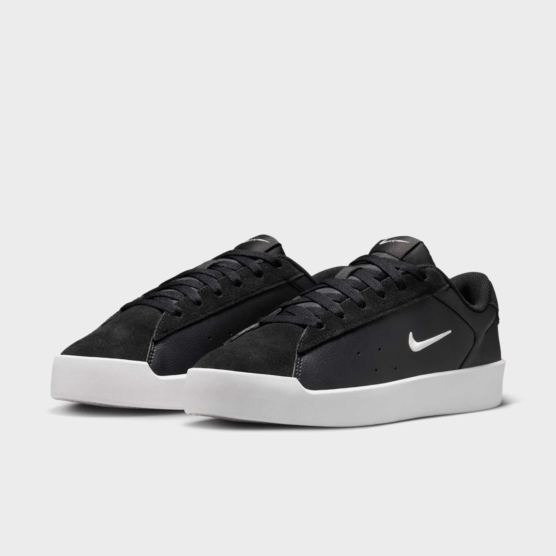Tênis Nike Court Heritage Feminino - Foto 5