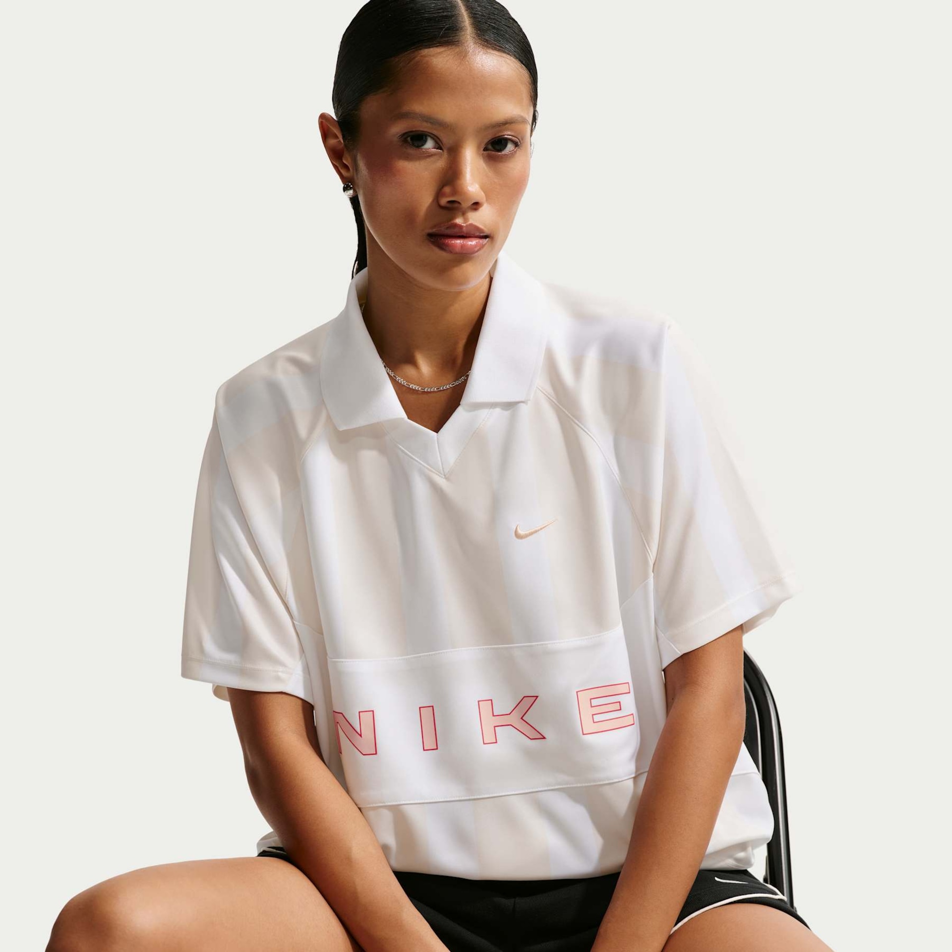 Camisa Nike Sportswear Street Oversized Feminina - Foto 3