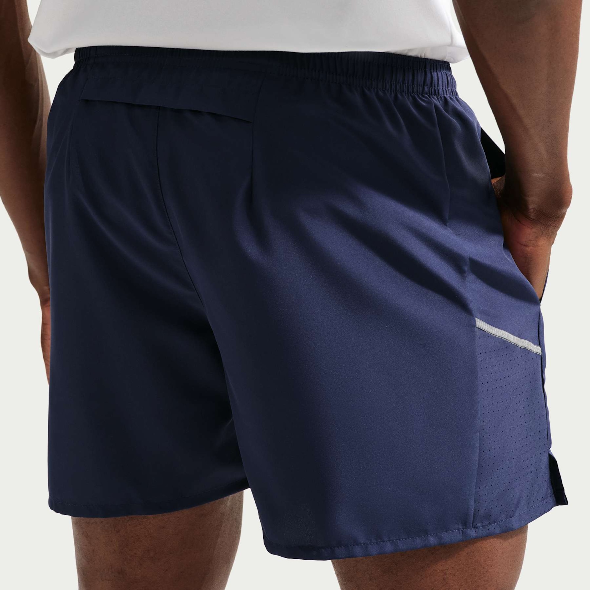 Shorts Dri-FIT Nike Miler Masculino - Foto 3