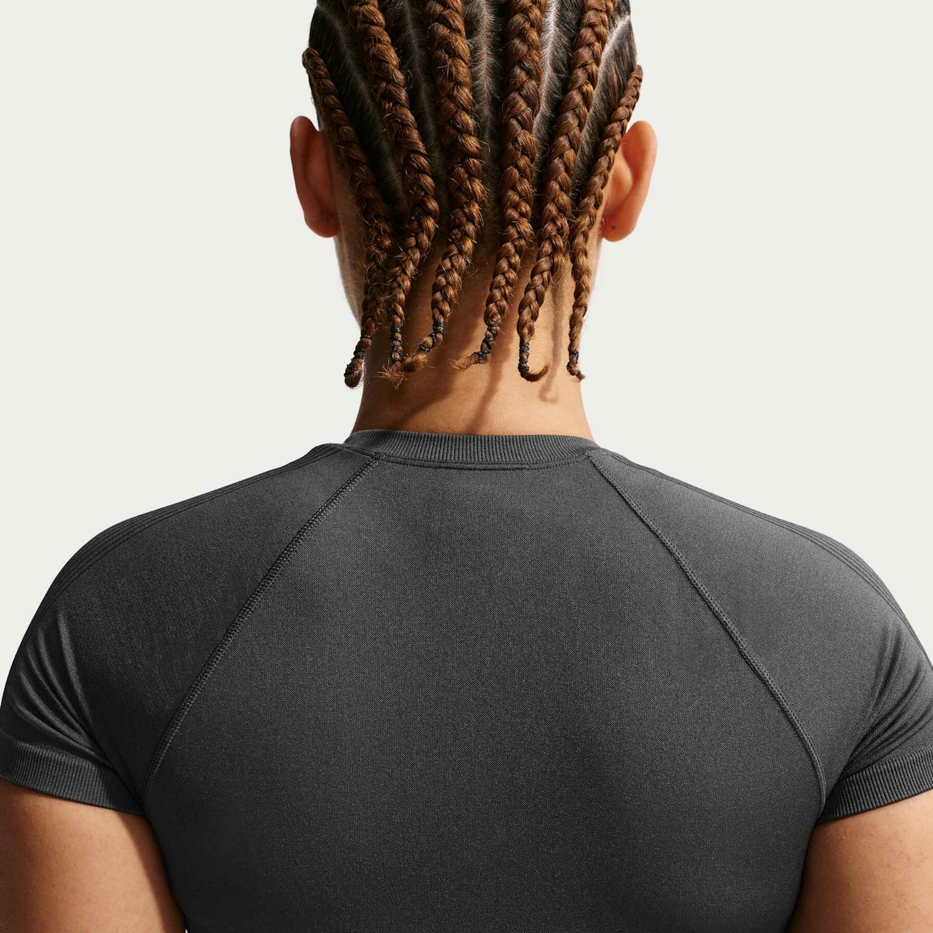 Camiseta Dri-FIT Nike Pro Slim Feminina - Foto 2