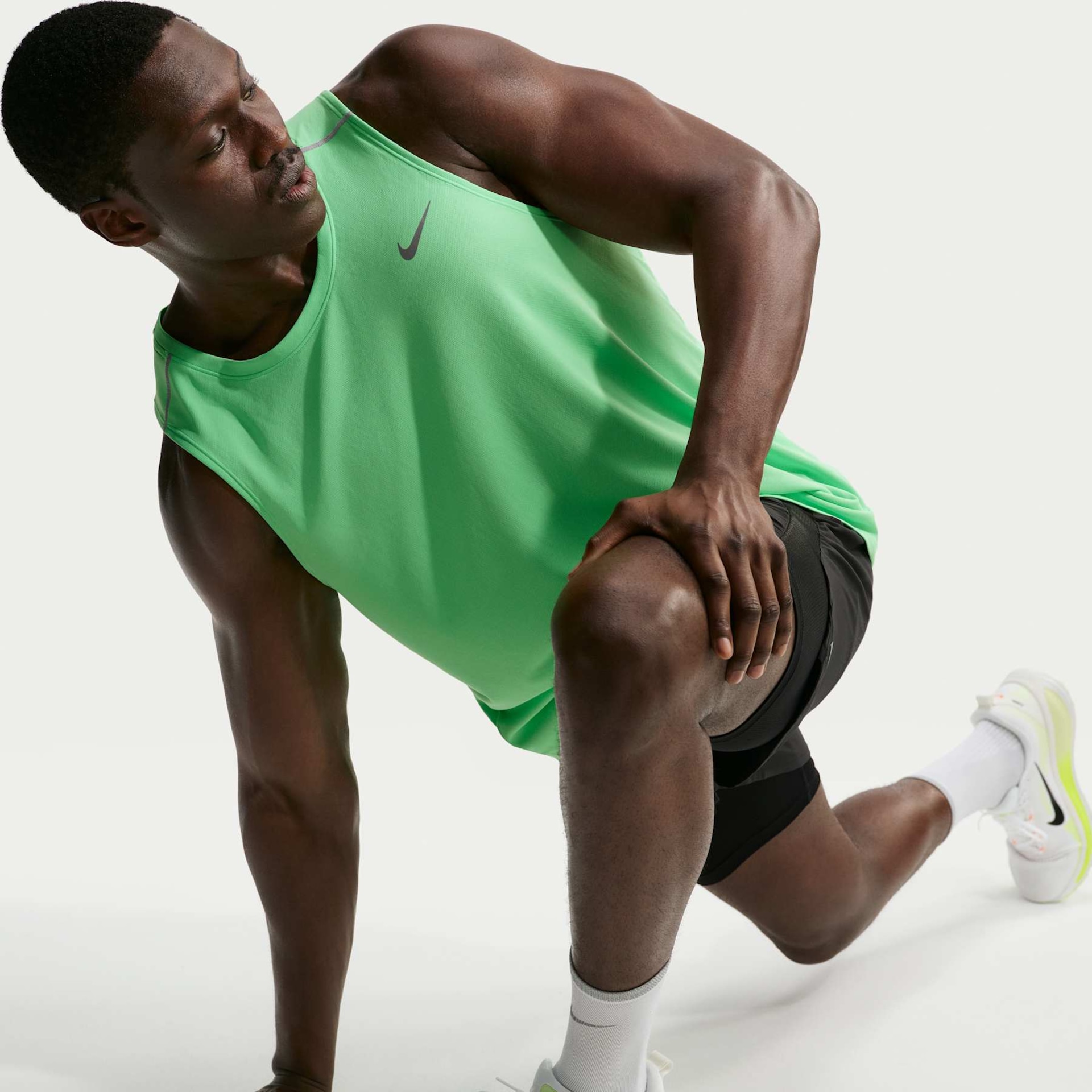 Regata Dri-FIT Nike Miler Masculina - Foto 8