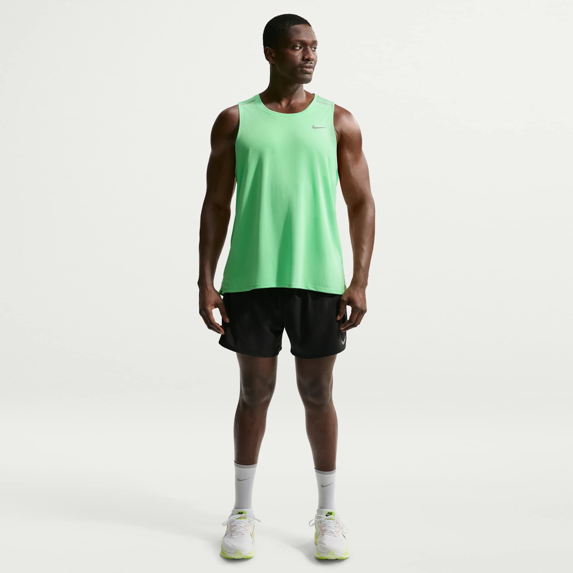 Regata Dri-FIT Nike Miler Masculina - Foto 9