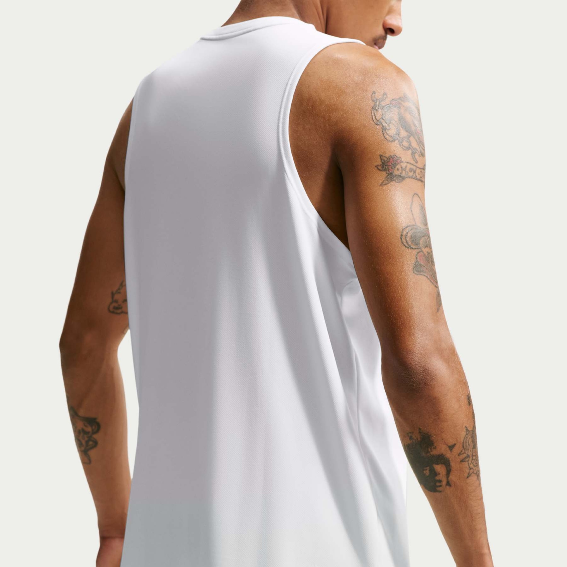 Regata Dri-FIT Nike Miler Masculina - Foto 2