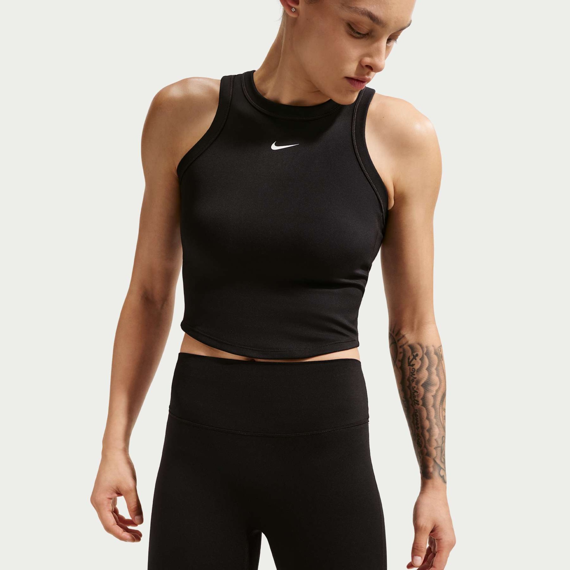 Shorts Dri-FIT Nike One Feminino - Foto 2