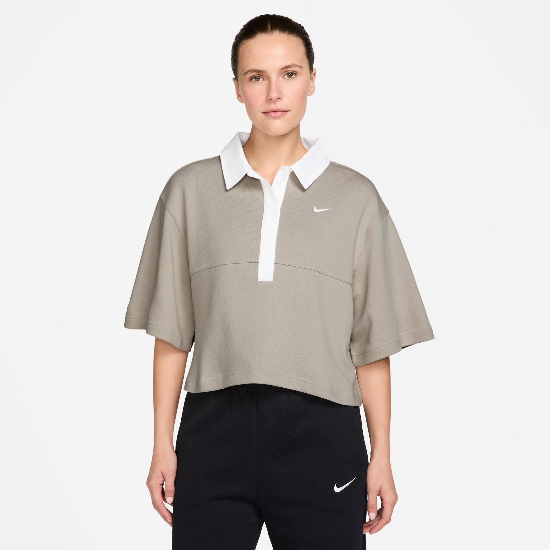 Imagem principal de Camisa Polo Nike Street Essentials Feminina