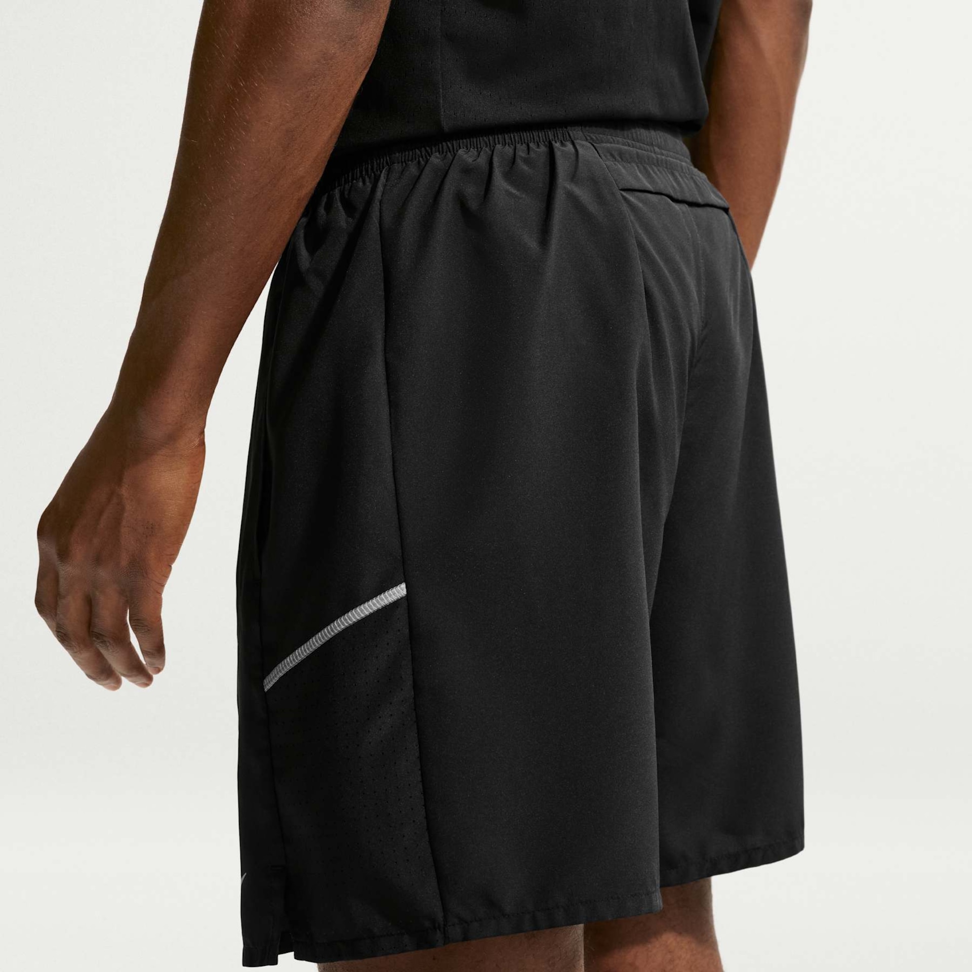 Shorts Dri-FIT Nike Miler Masculino - Foto 3