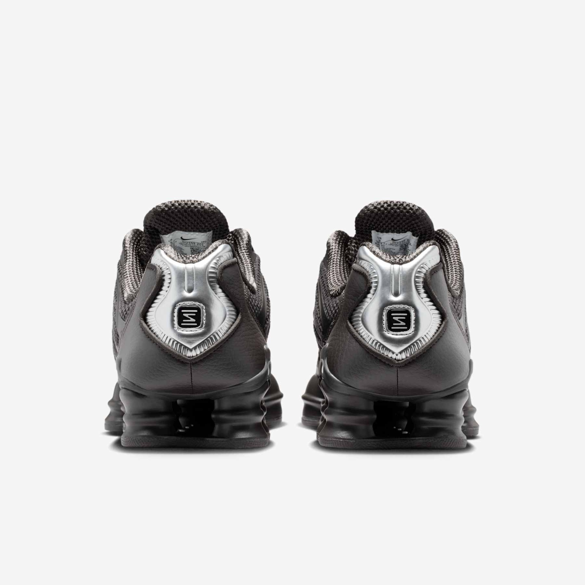 Tênis Nike Shox TL Feminino - Foto 6
