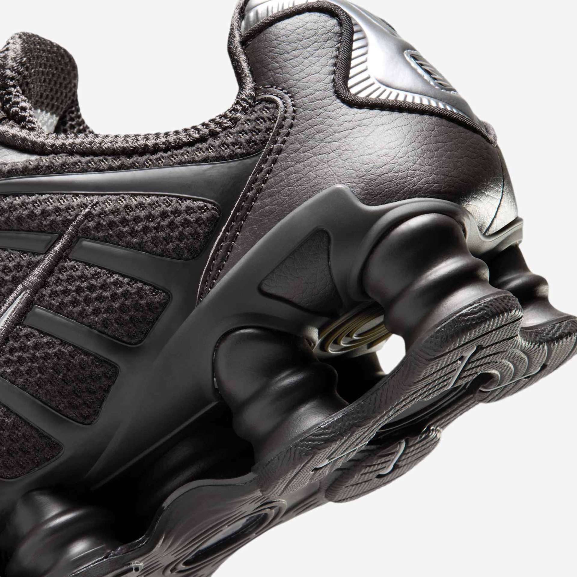 Tênis Nike Shox TL Feminino - Foto 8