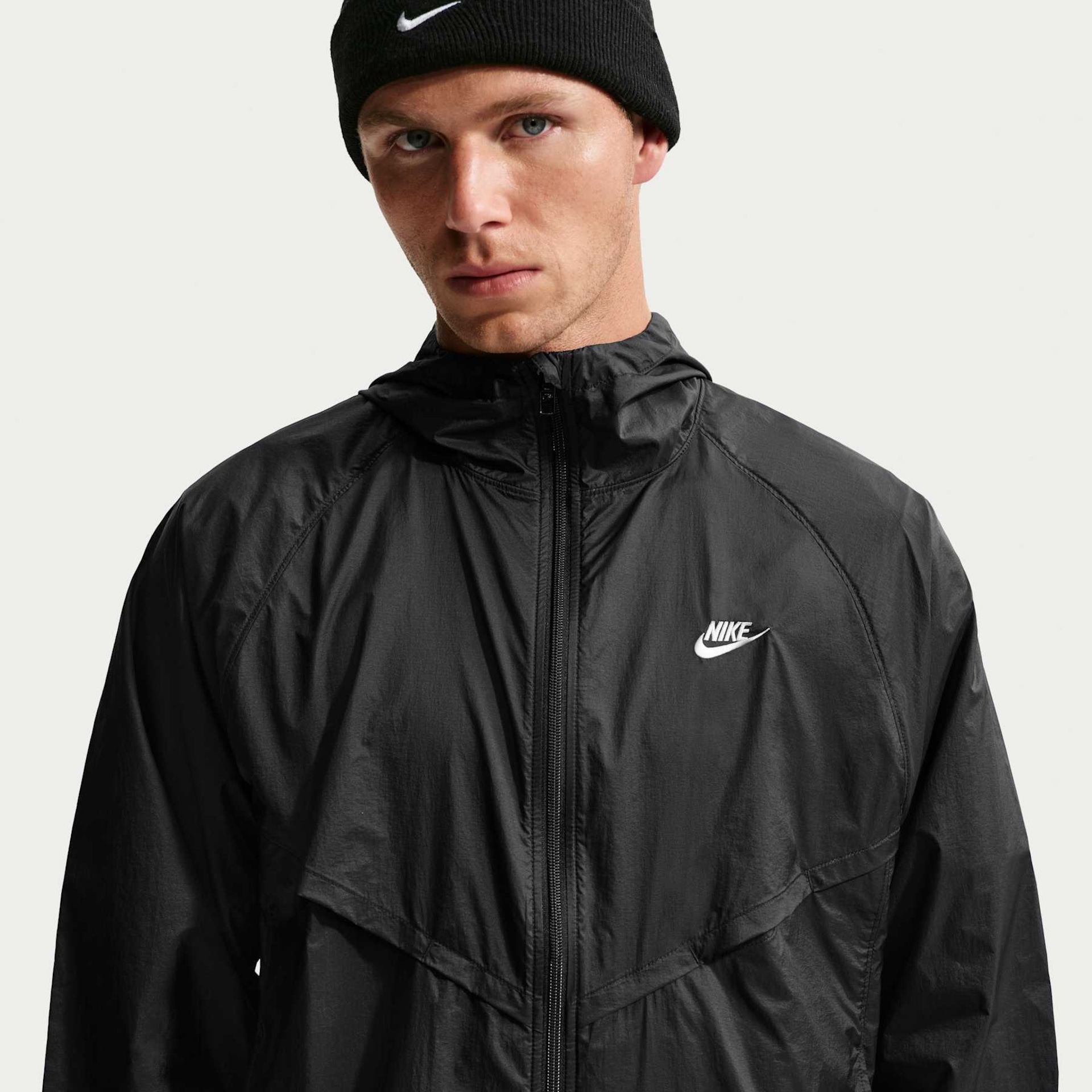 Jaqueta Nike Windrunner Unlined UV Masculina - Foto 1