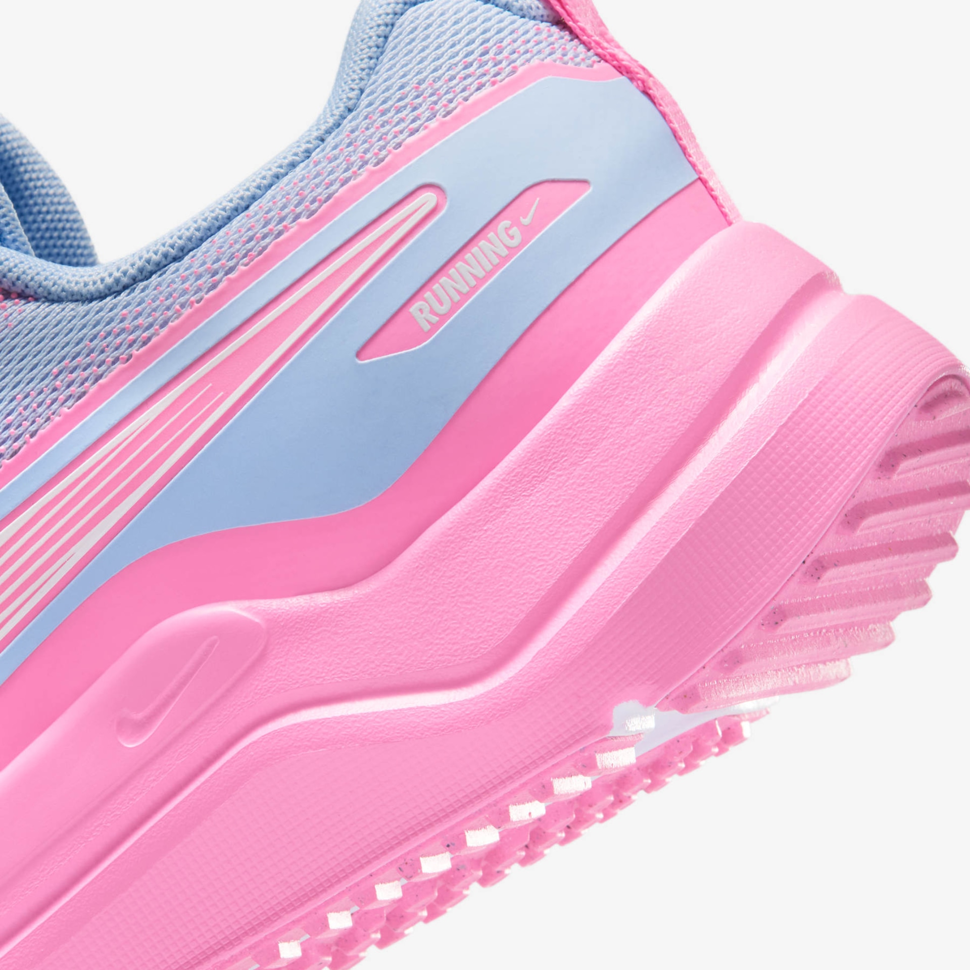 Tênis Nike Cosmic Runner Swoosh Infantil - Foto 8