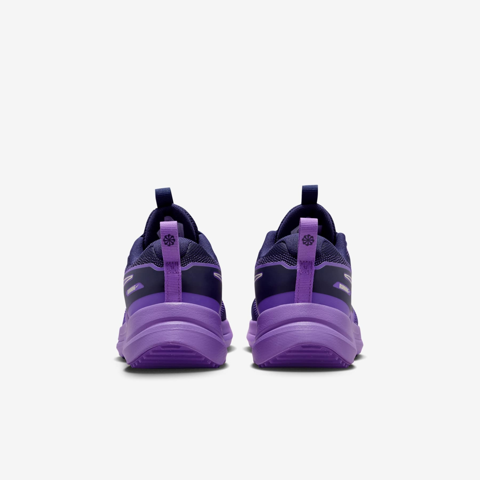 Tênis Nike Cosmic Runner Swoosh Infantil - Foto 6