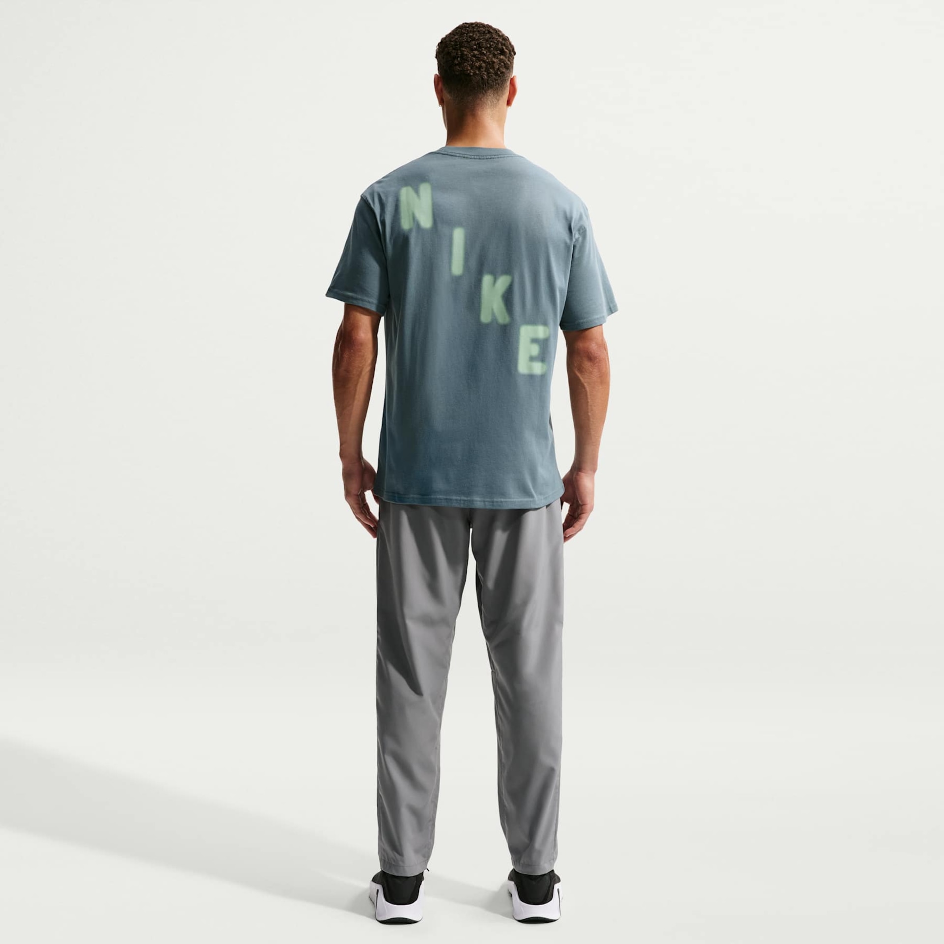 Camiseta Nike NAC Grit Masculina - Foto 5