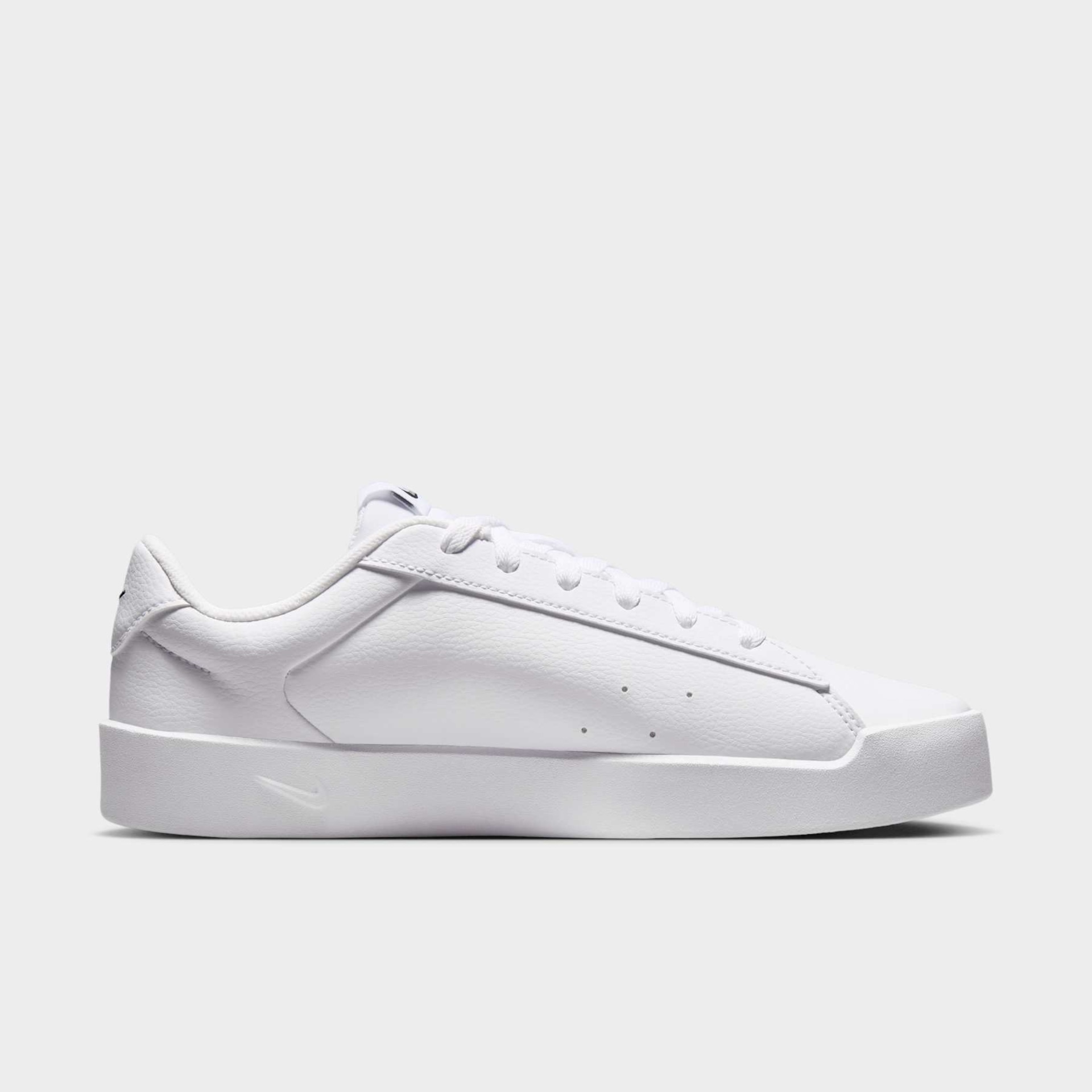 Tênis Nike Blacktop Feminino - Foto 3