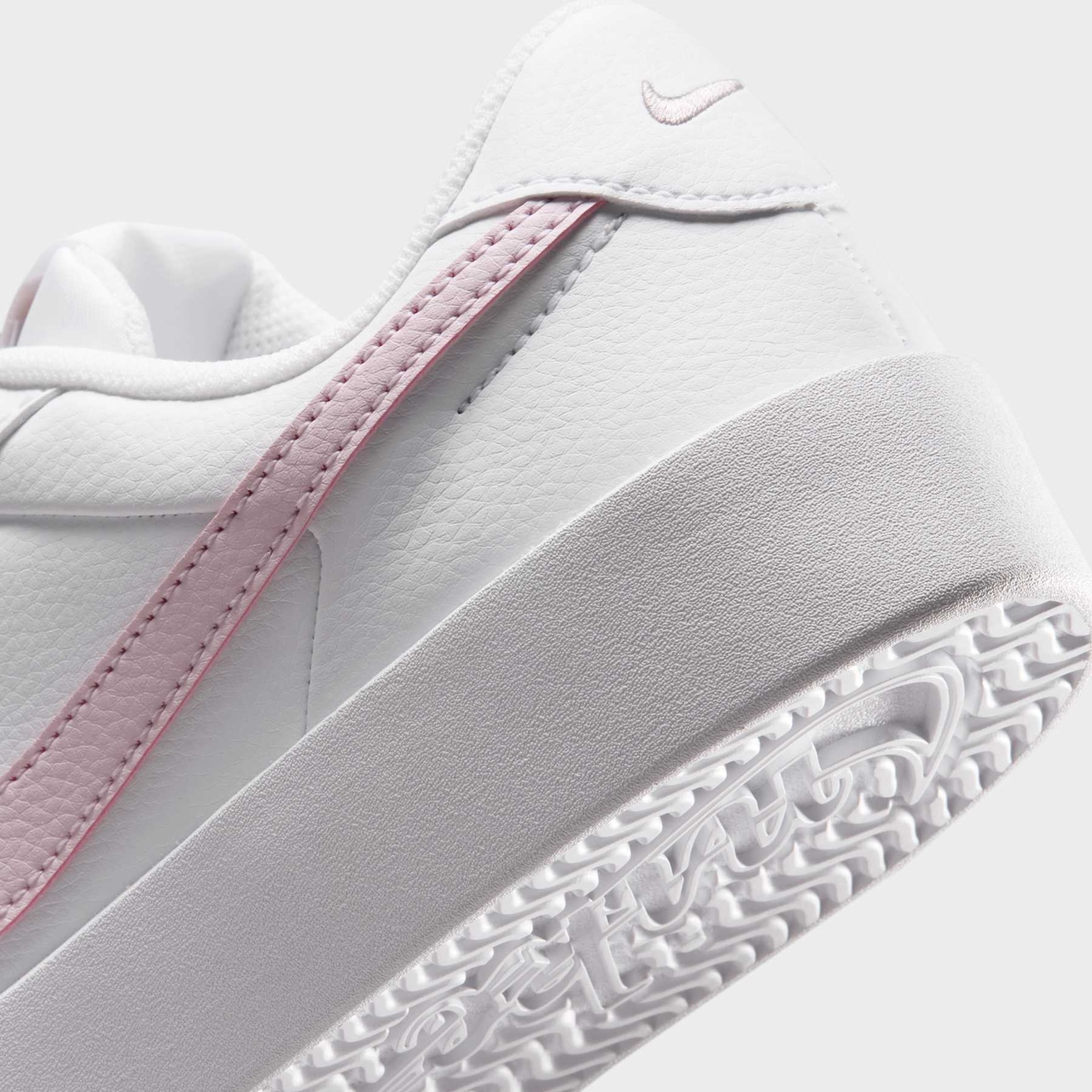 Tênis Nike Court Heritage SL Feminino - Foto 8