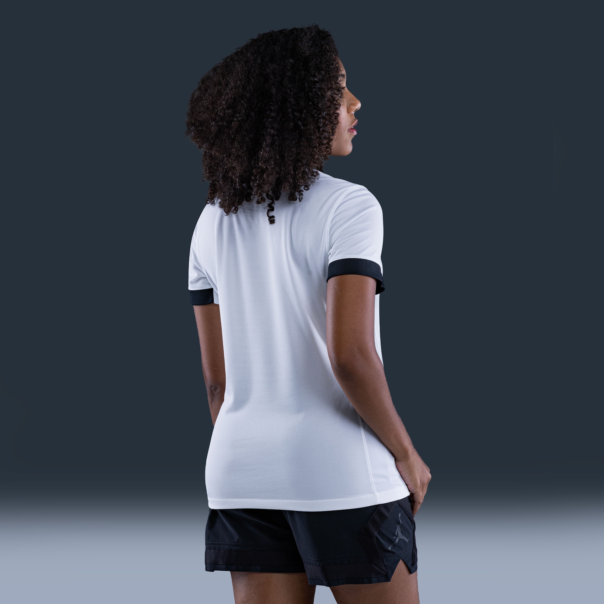 Camisa Atlético Mineiro Nike II 2026/27 Torcedora Pro Feminina - Foto 10
