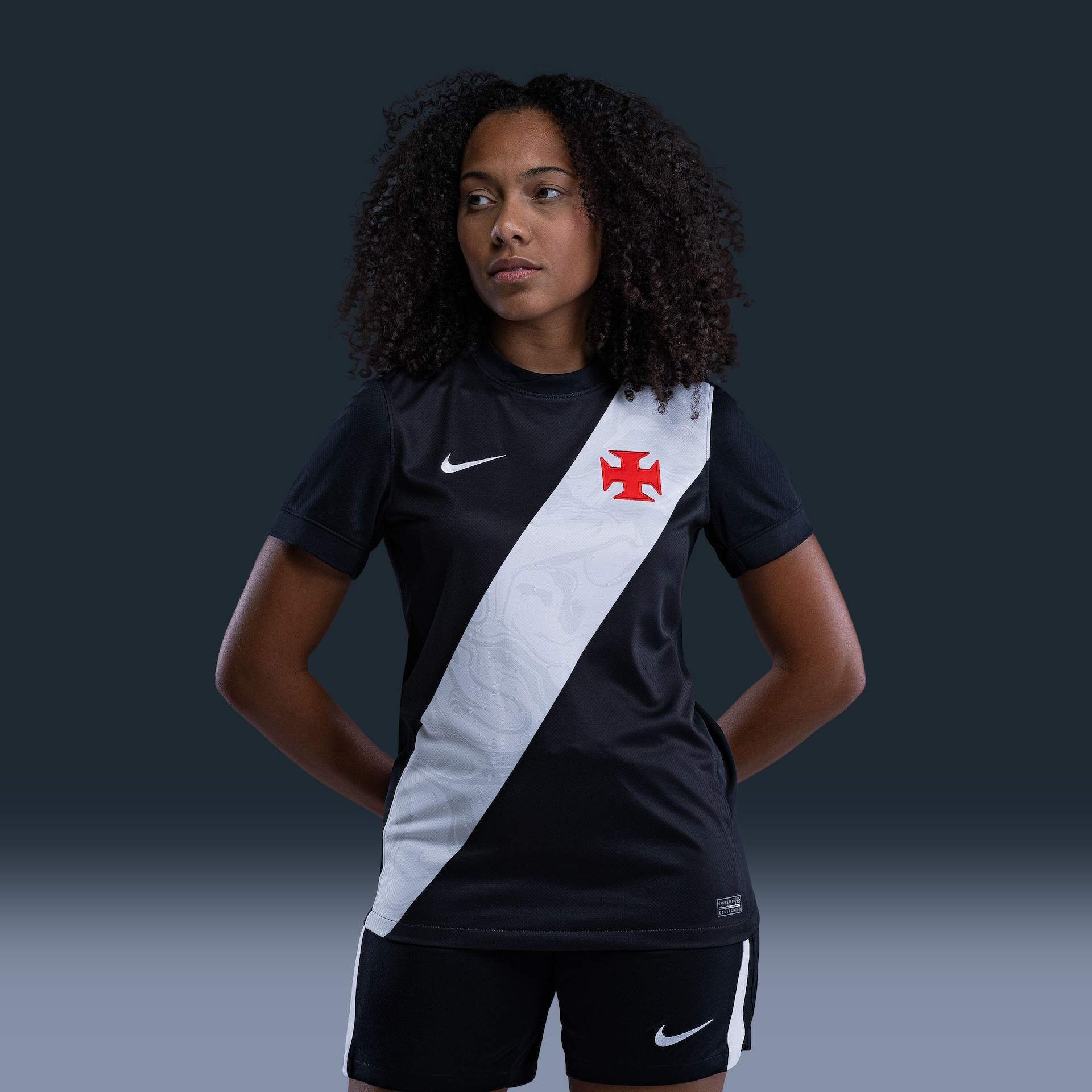 Imagem principal de Camisa Vasco Nike I 2026/27 Torcedora Pro Feminina