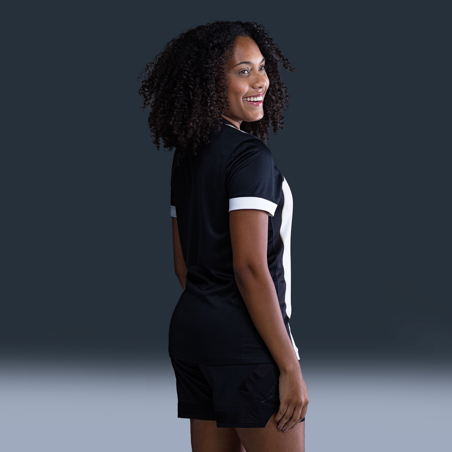 Camisa Atlético Mineiro Nike I 2026/27 Torcedora Pro Feminina - Foto 9