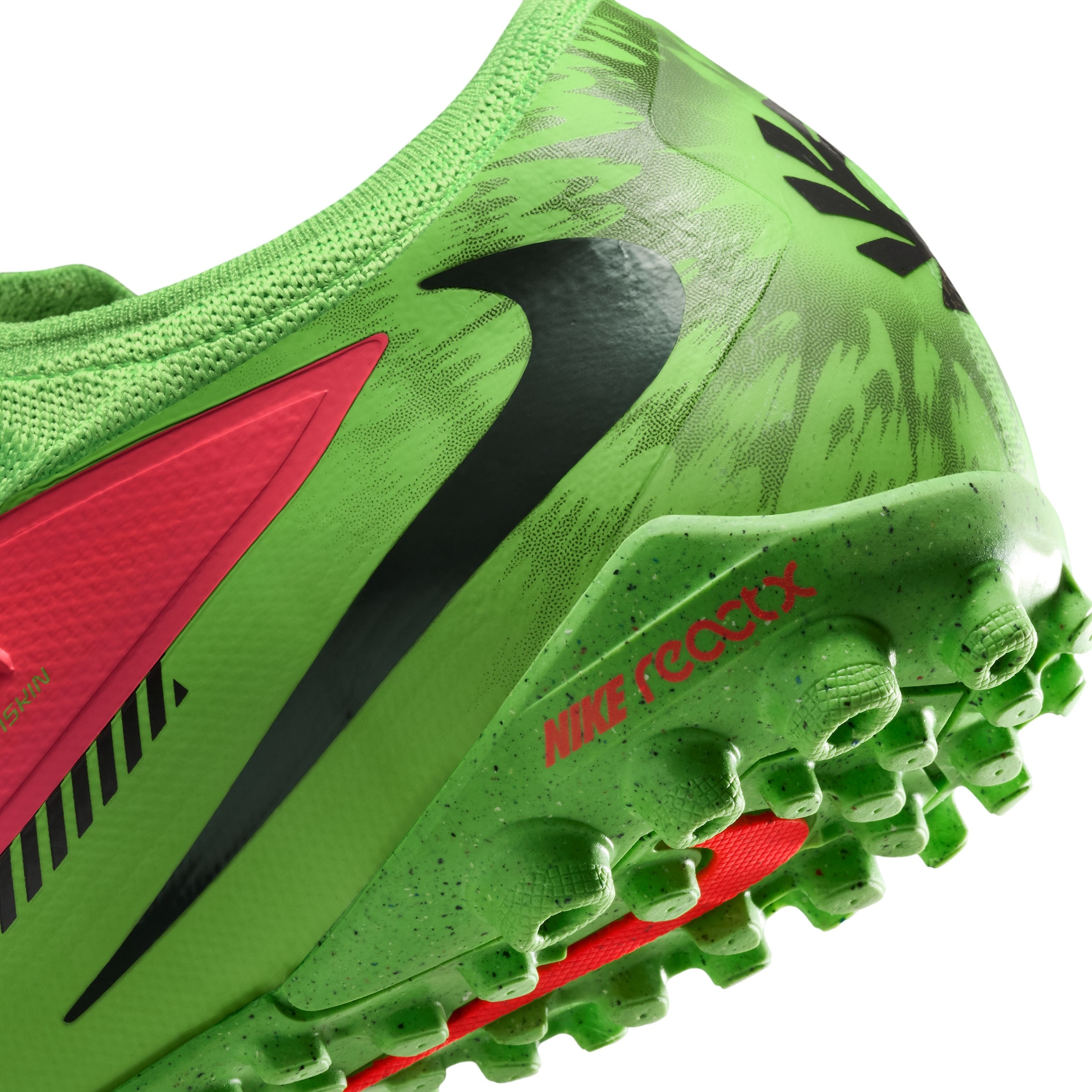 Chuteira Society Nike ReactX Phantom Pro Low - Foto 8