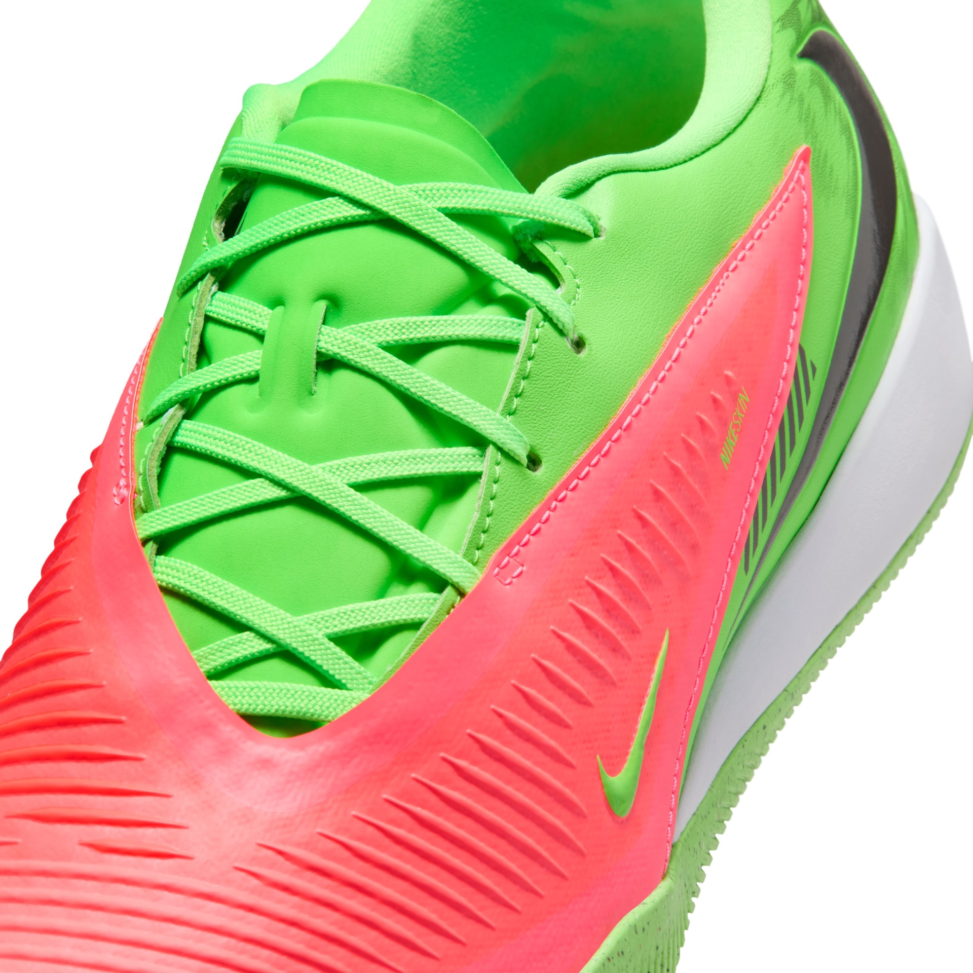 Chuteira Futsal Nike Phantom 6 Academy Low - Foto 7