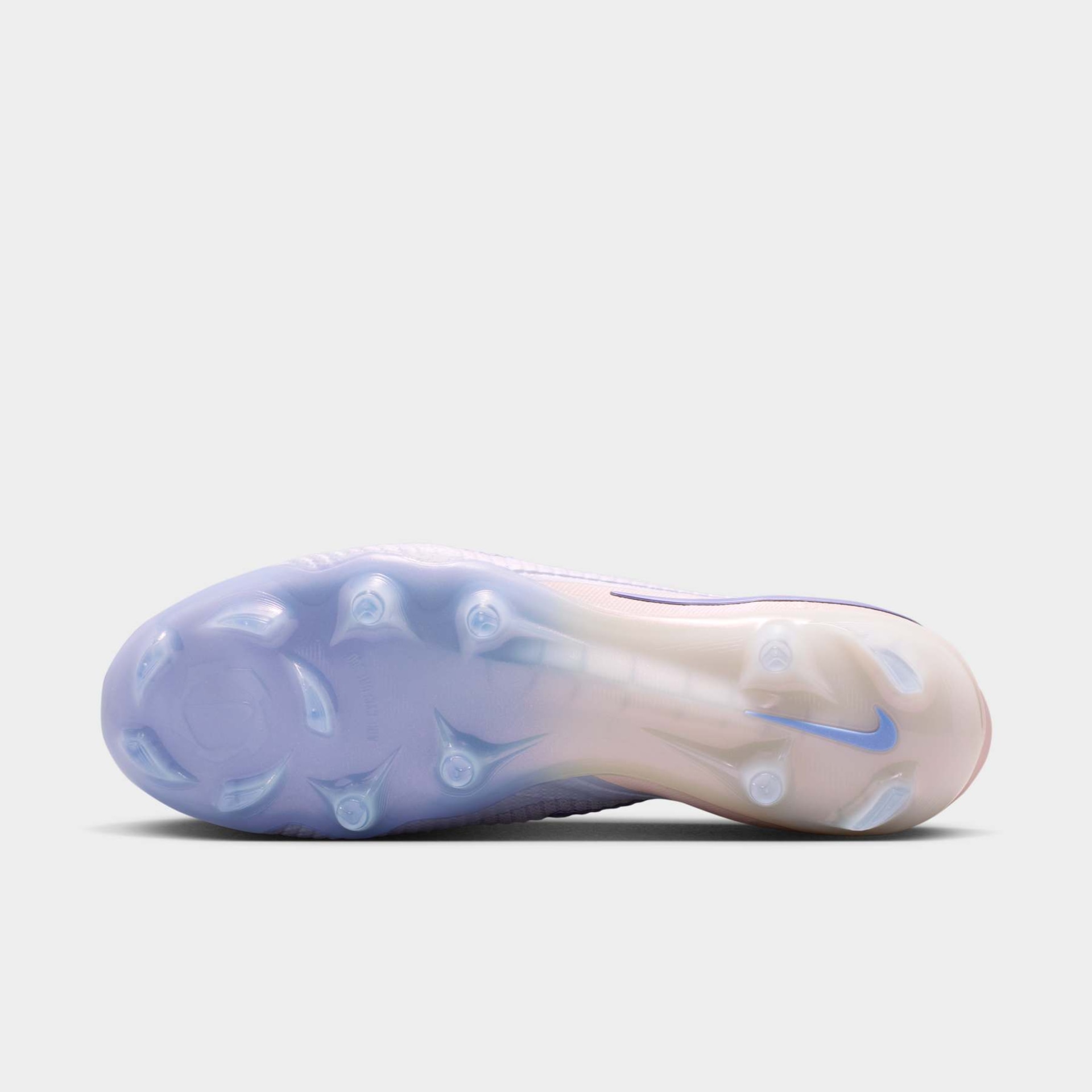 Chuteira Campo Nike Phantom 6 Elite LV8 Low - Foto 2