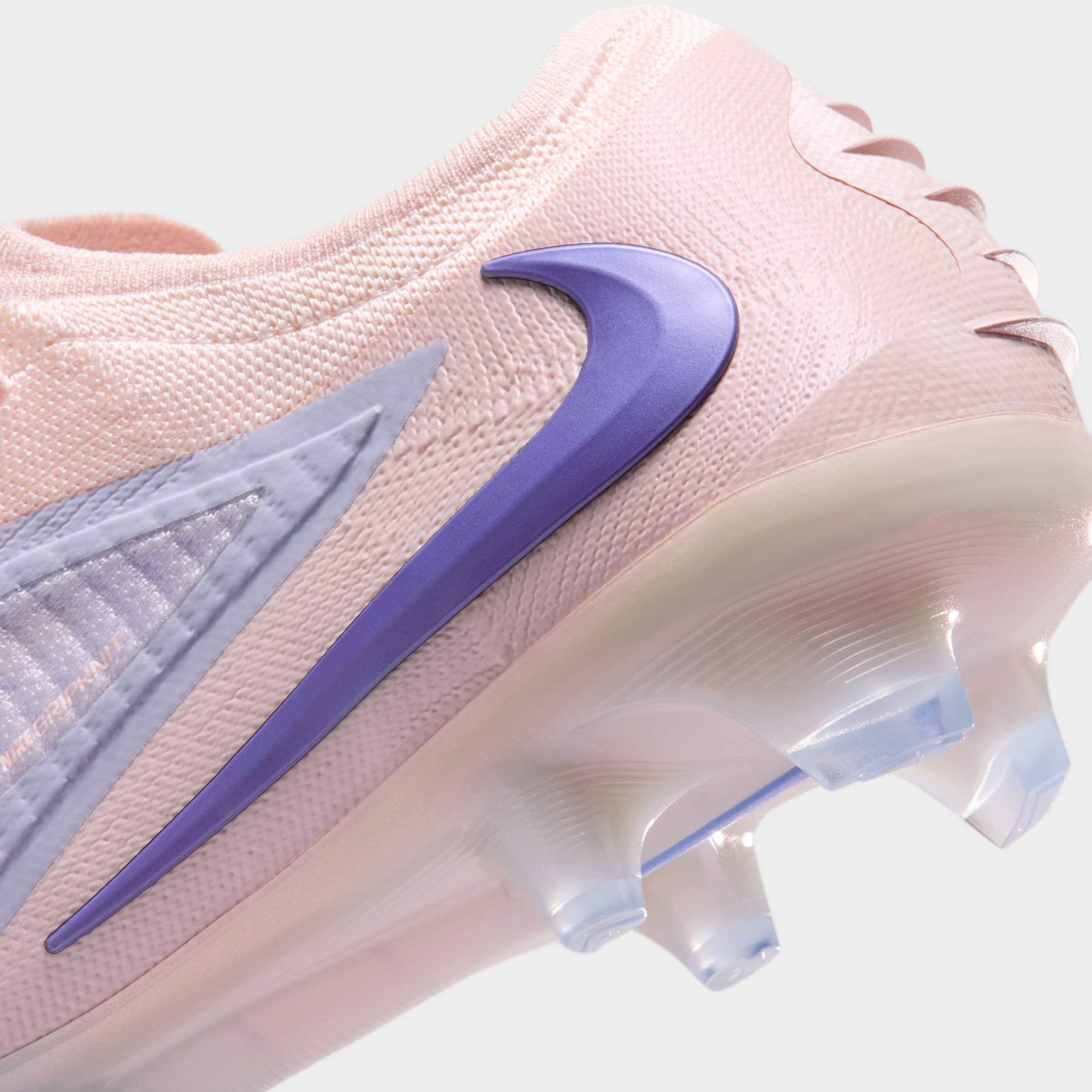 Chuteira Campo Nike Phantom 6 Elite LV8 Low - Foto 11