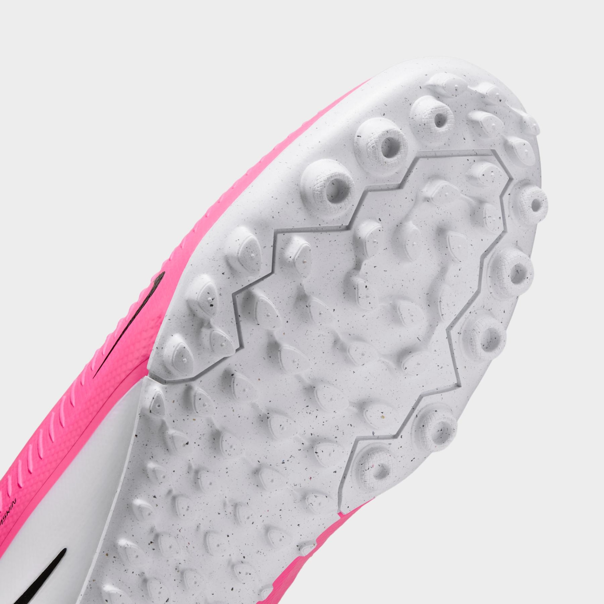 Chuteira Society Nike ReactX Phantom 6 Pro Low - Foto 7