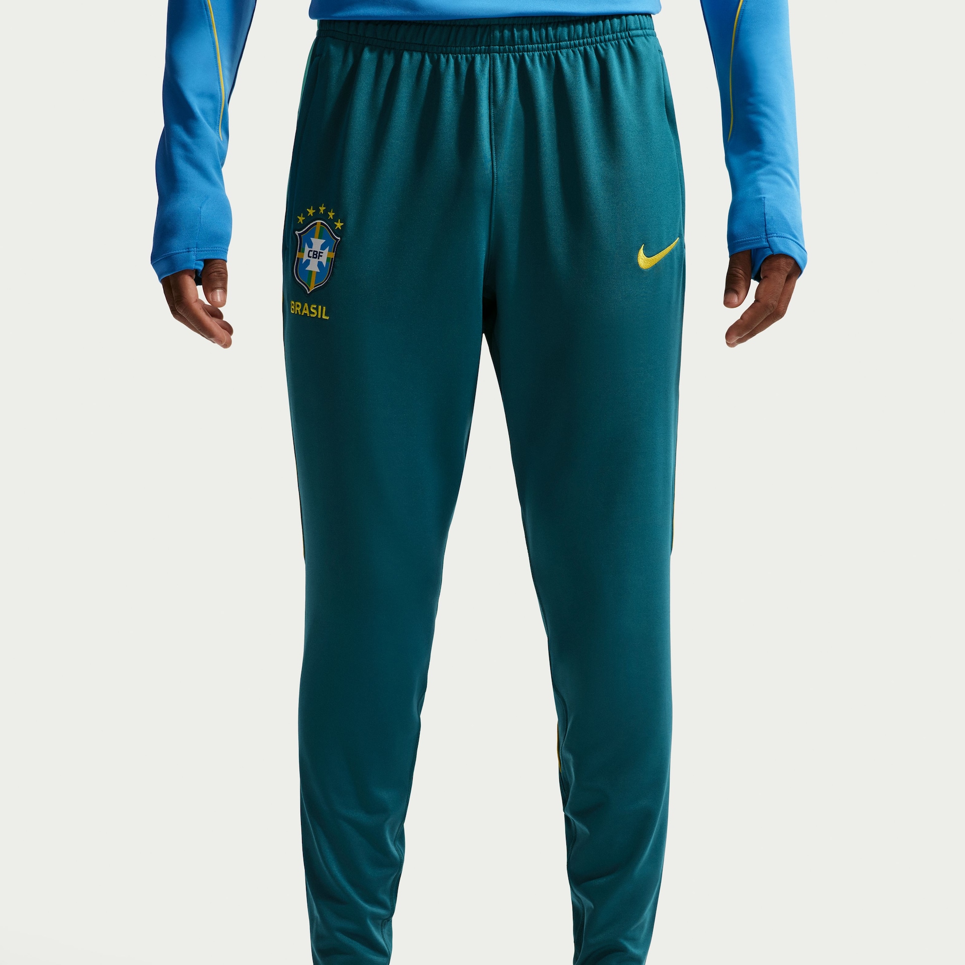 Calça Brasil Dri-FIT Nike Strike Masculina - Foto 3