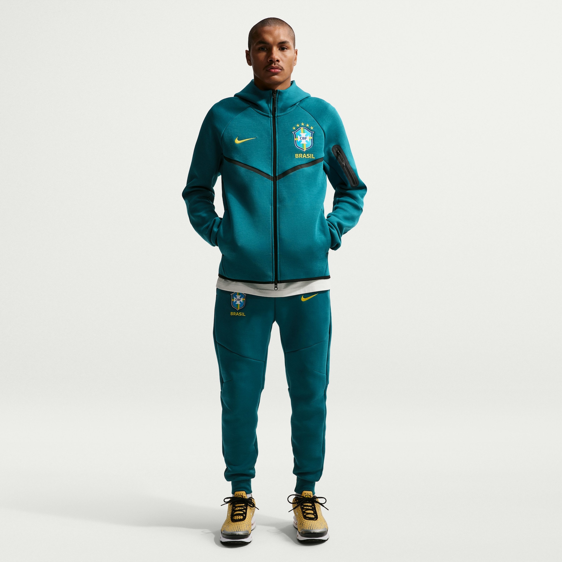 Blusão Brasil Nike Tech Fleece Masculino - Foto 3