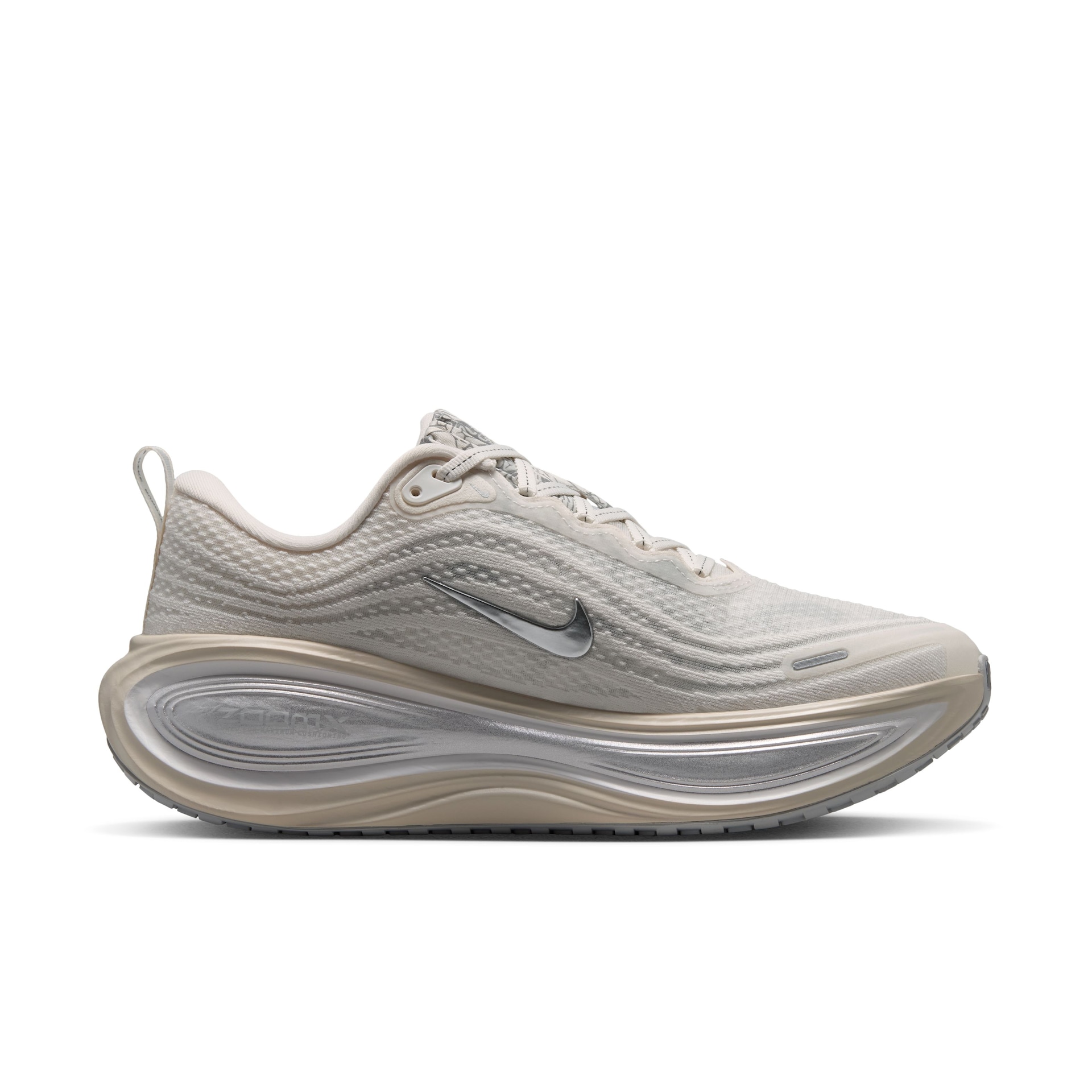 Tênis Nike Vomero Plus SE Feminino - Foto 8